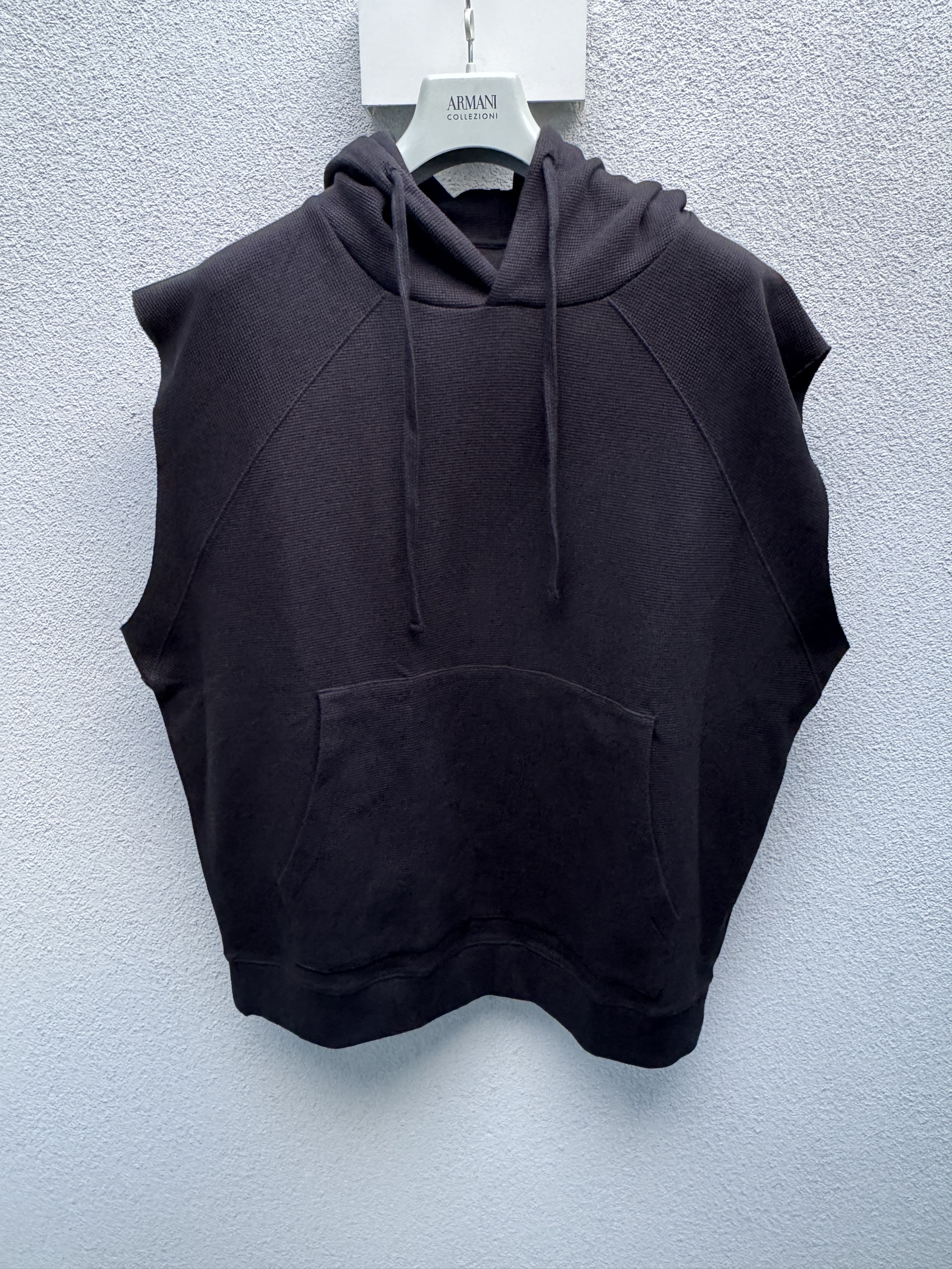 Thom Krom Thom Krom Black Raw-Cut Ribbed-Knit Sleeveless Hoodie M Size US M / EU 48-50 / 2 - 1 Thumbnail