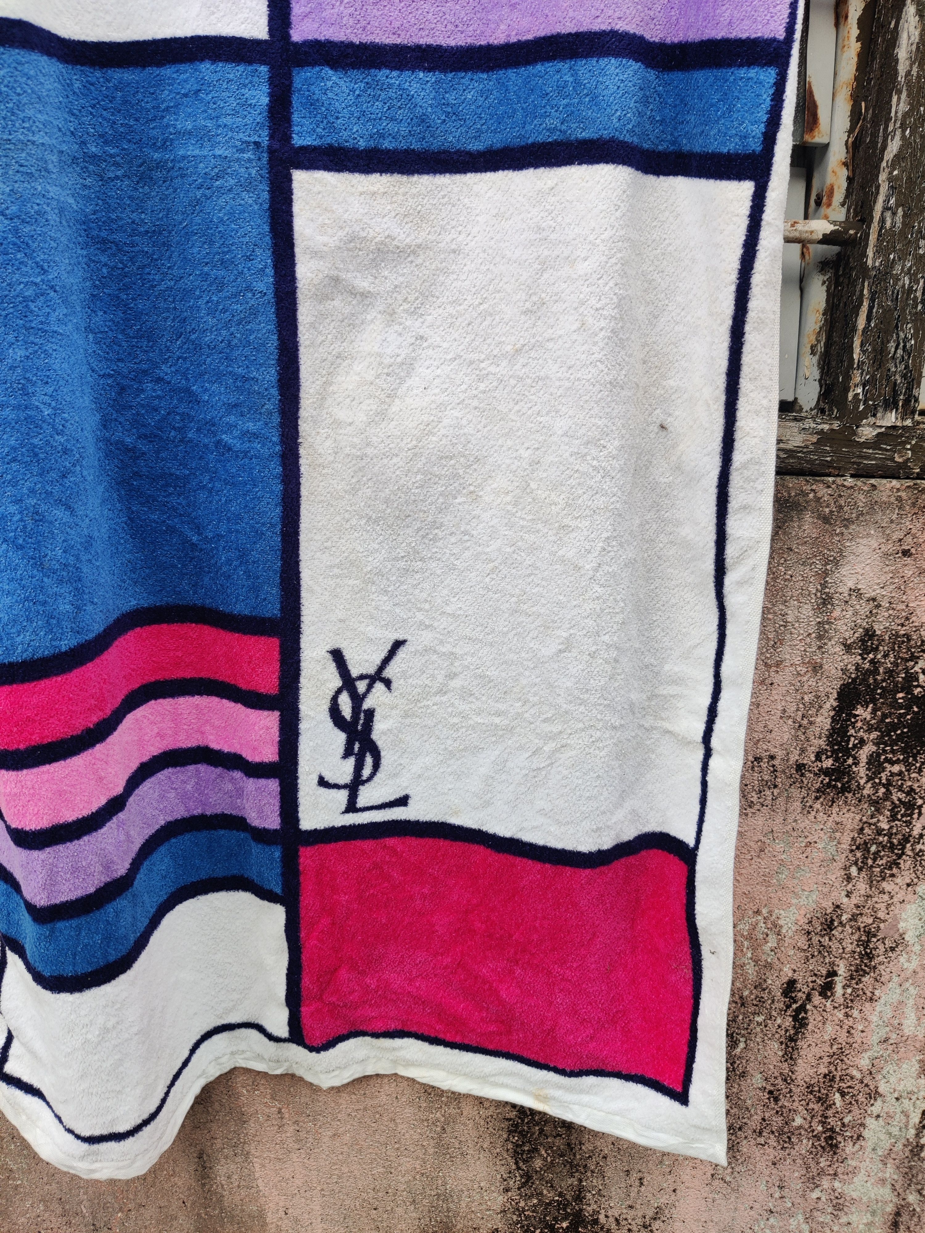 Vintage Vintage Yves Saint Lauren YSL Multicolour Towel Size ONE SIZE - 3 Thumbnail