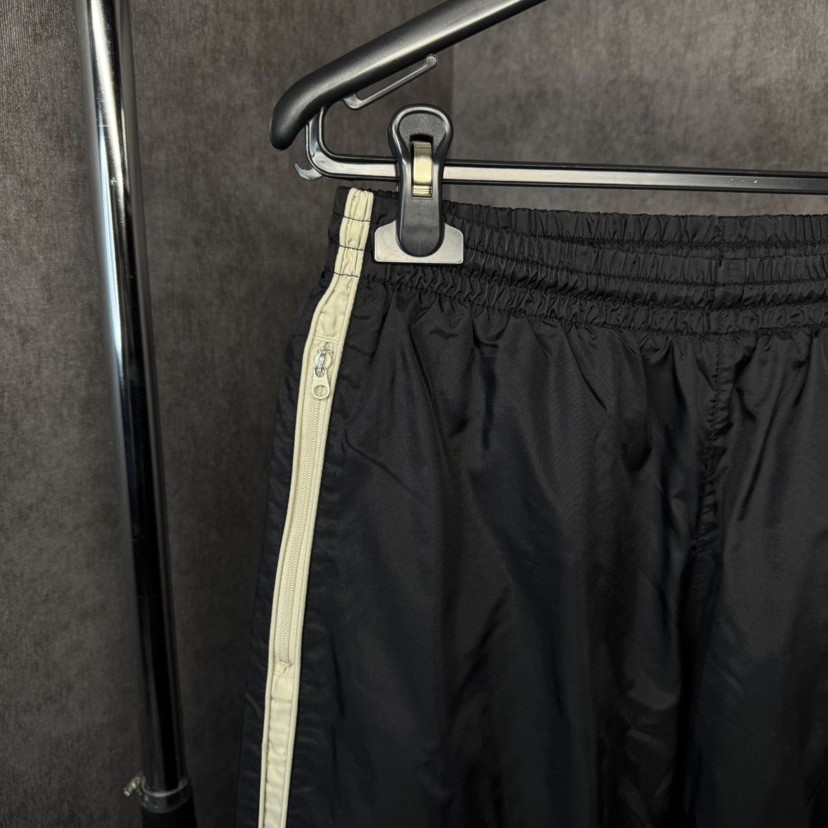 Nike × Vintage Y2K Nike Nylon track Pants vintage baggy Size US 30 / EU 46 - 3 Thumbnail