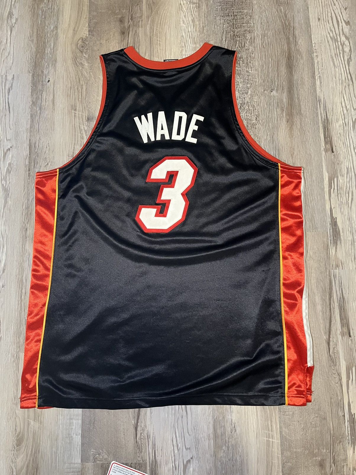 NBA × Reebok × Vintage Vintage D wade jersey Size US XL / EU 56 / 4 - 5 Thumbnail