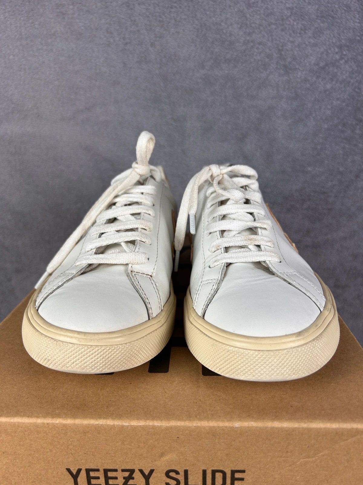 Designer × Veja Wata Veja leather white gold sneakers Size US 7 / IT 37 - 5 Thumbnail