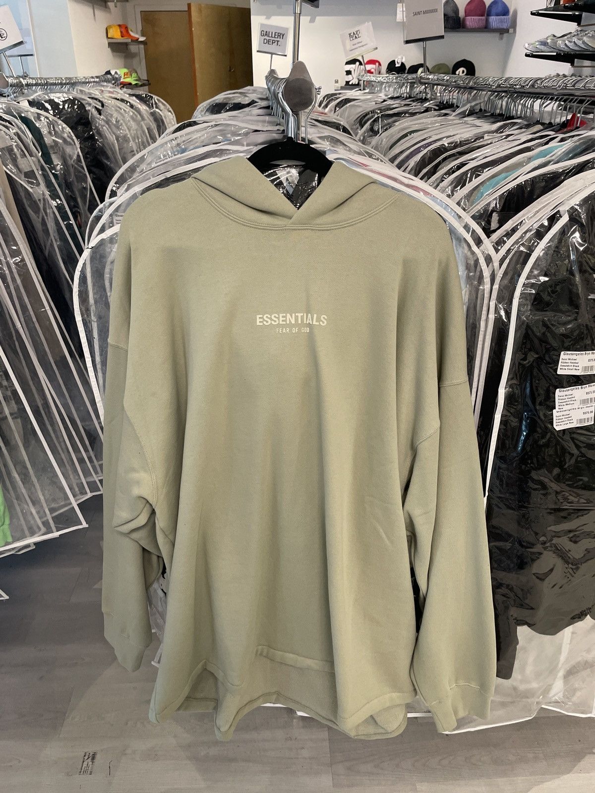 Essentials Fear of God Essentials Seafoam SS22 Relaxed Hoodie 2XL Size US XXL / EU 58 / 5 - 1 Thumbnail