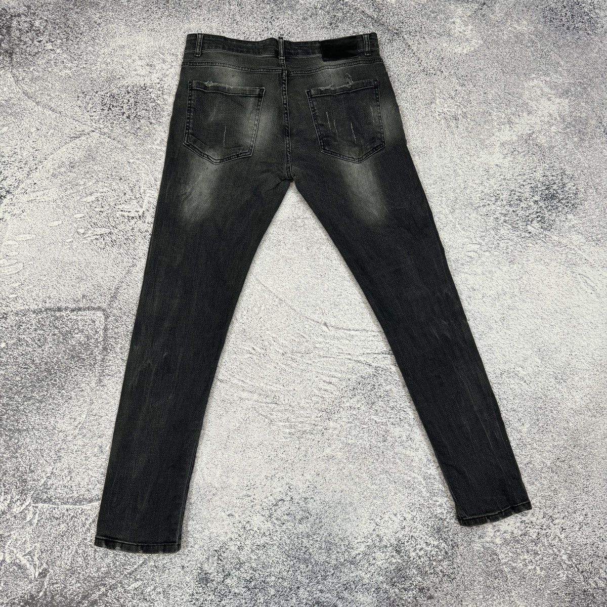 Dsquared2 Dsquared2 Cool Guy Jean US30 EU46 Size US 30 / EU 46 - 18 Thumbnail