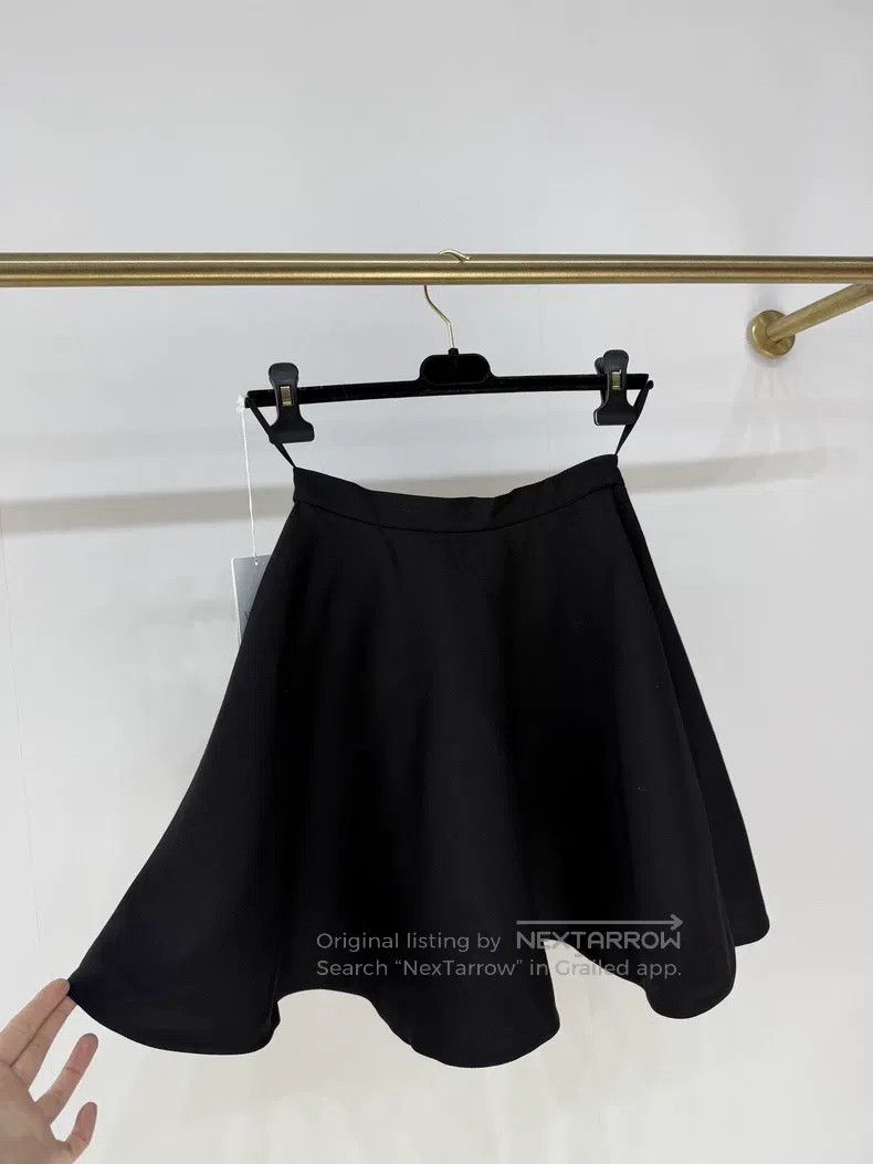 Valentino Valentino Classic silk wool umbrella skirt Size XXS / US 00 / IT 34 - 4 Thumbnail