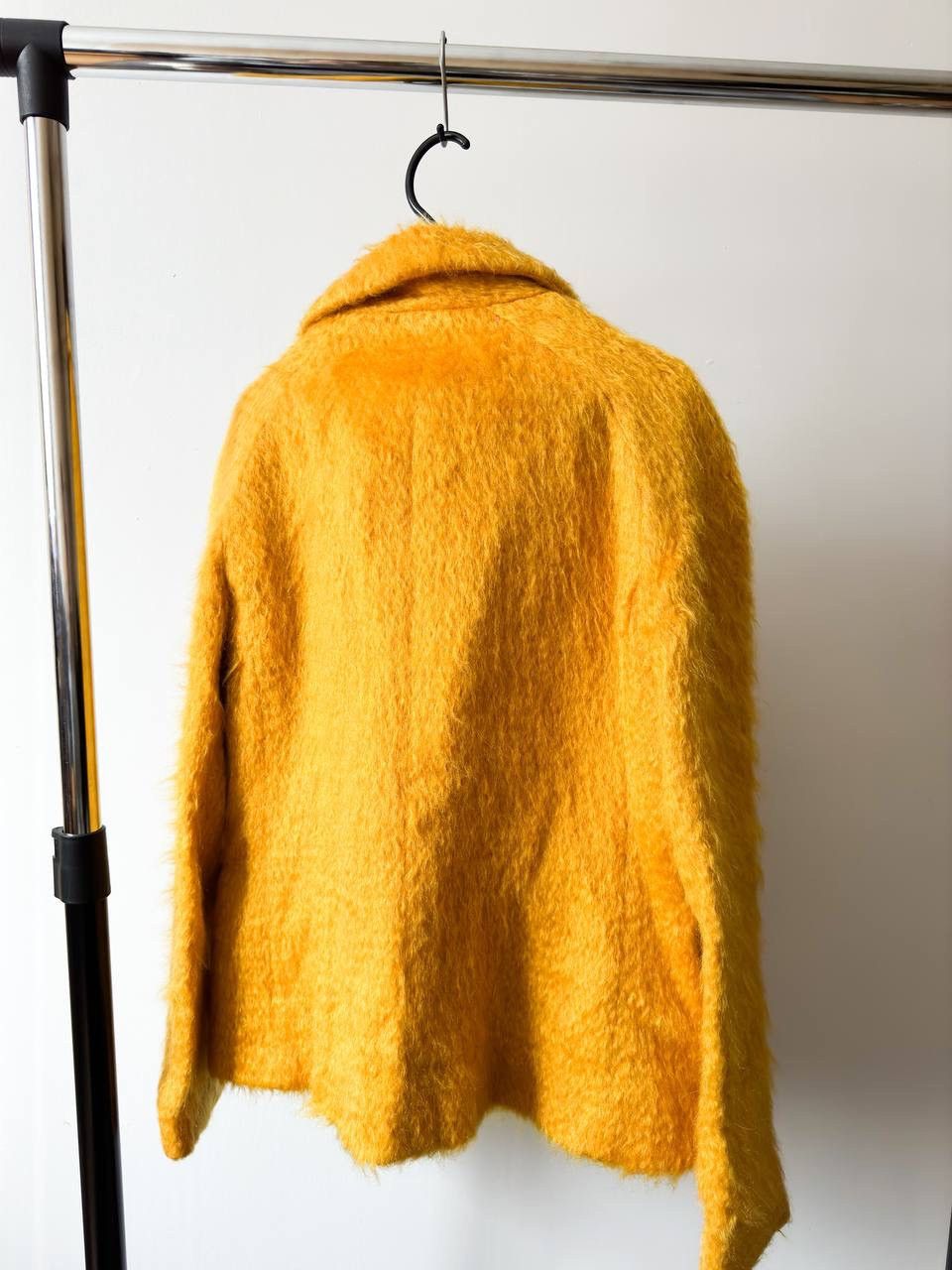 Moschino Moschino Cheap&Chic Mohair Yellow Fuzzy Blazer Size M / US 6-8 / IT 42-44 - 9 Thumbnail