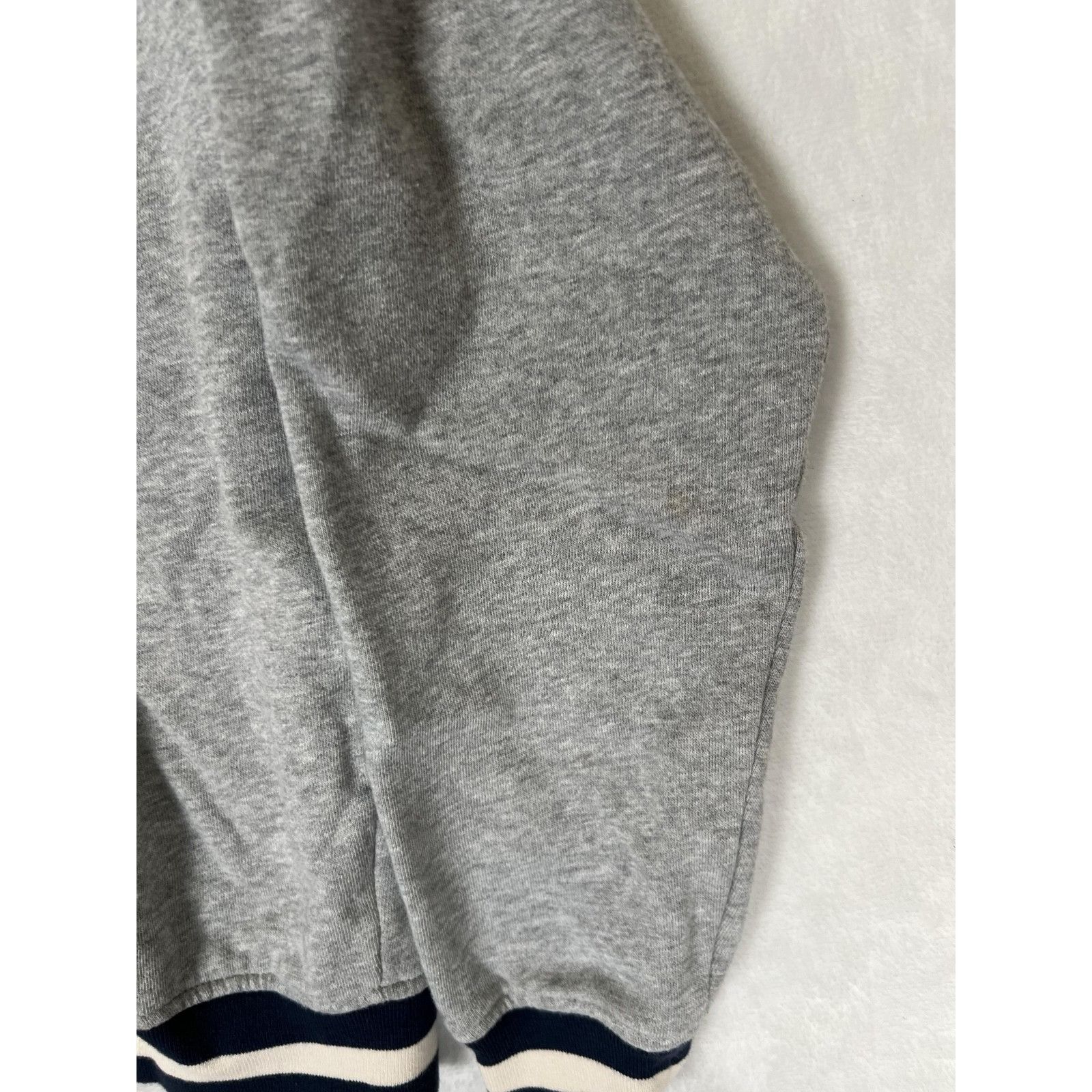 Disney Disney Mickey Mouse Hoodie Mens XS Gray Disneyland Embroider Size US XS / EU 42 / 0 - 8 Thumbnail