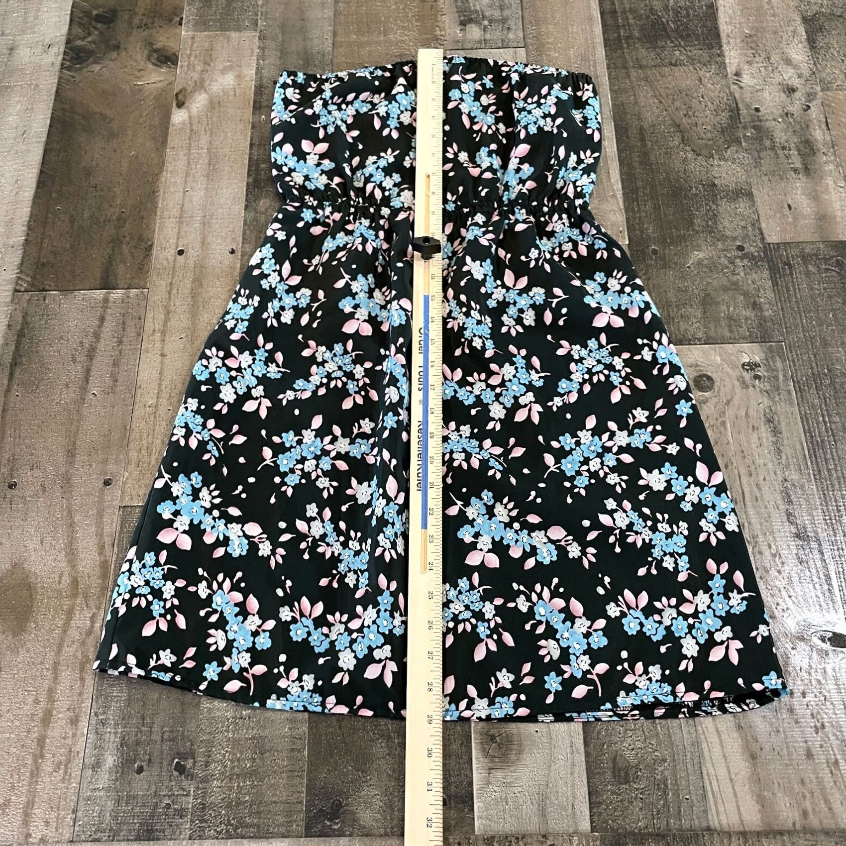 Vintage Urban renewal Dress S Black Mini Floral Smocked Strapless Casual Womens Size S / US 4 / IT 40 - 7 Thumbnail