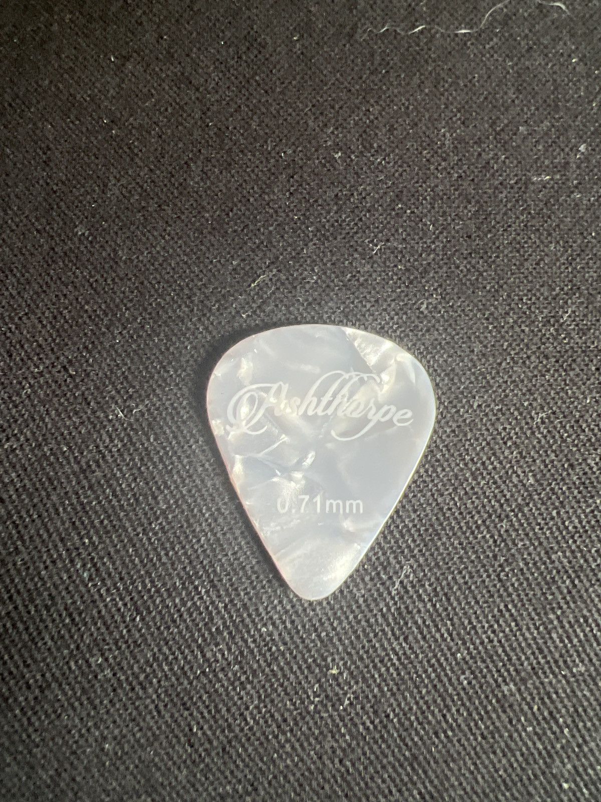 Hypebeast Ashthorpe 0.71mm Guitar Pick Size ONE SIZE - 1 Thumbnail