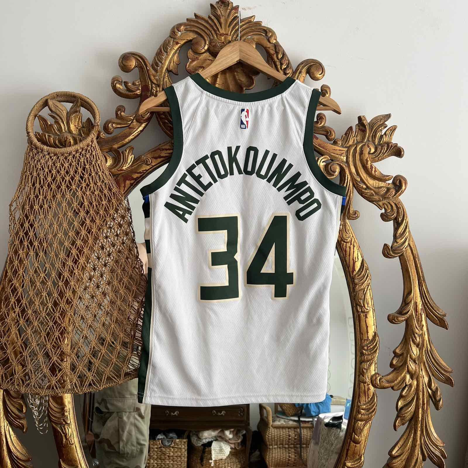 Nike Authentic Nike Bucks Association Edition Swingman Jersey Size US S / EU 44-46 / 1 - 2 Thumbnail