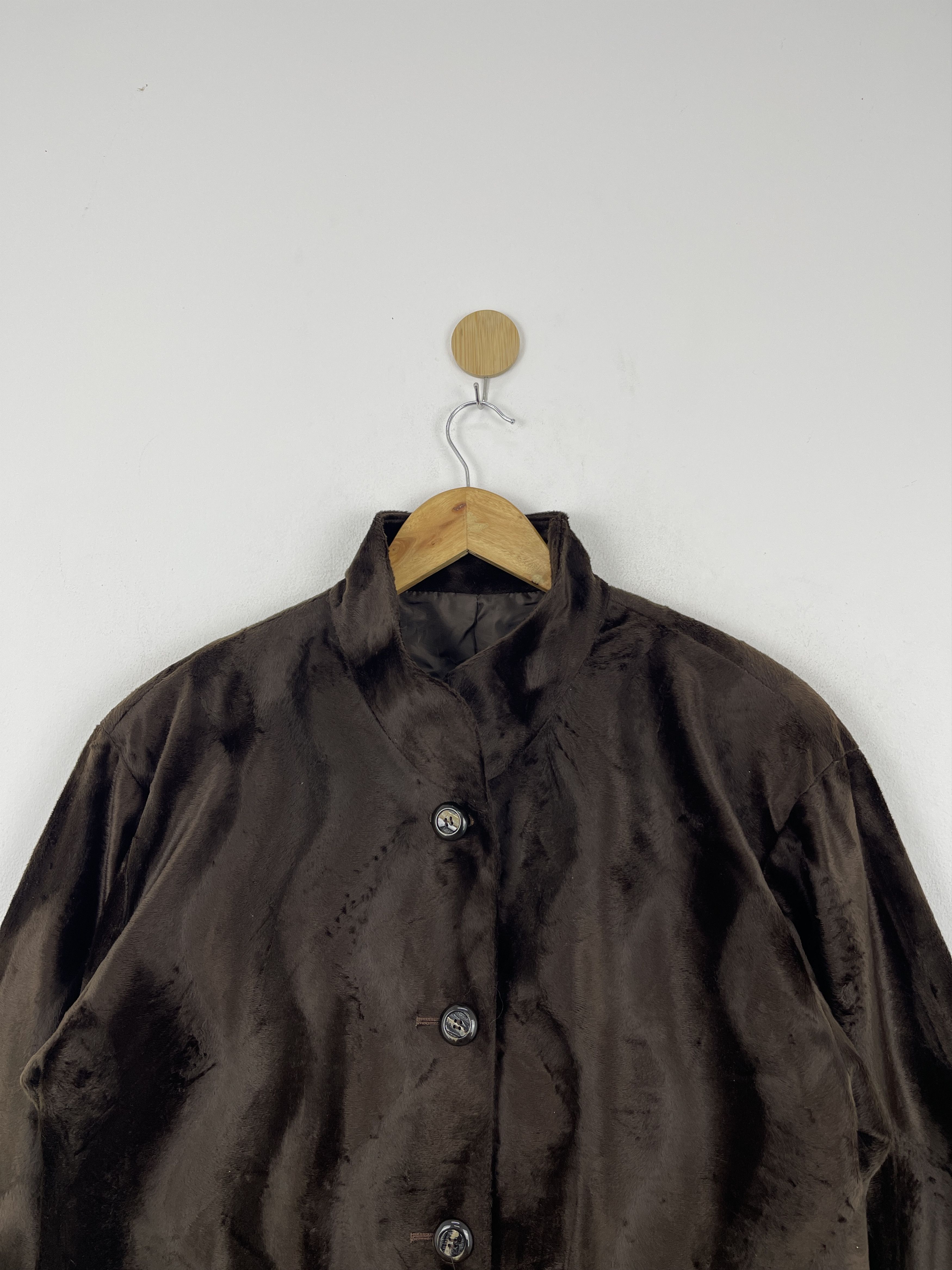 Japanese Brand Vintage Japanese Brand Velvet Button Up Jacket JA0100 Size US L / EU 52-54 / 3 - 3 Thumbnail
