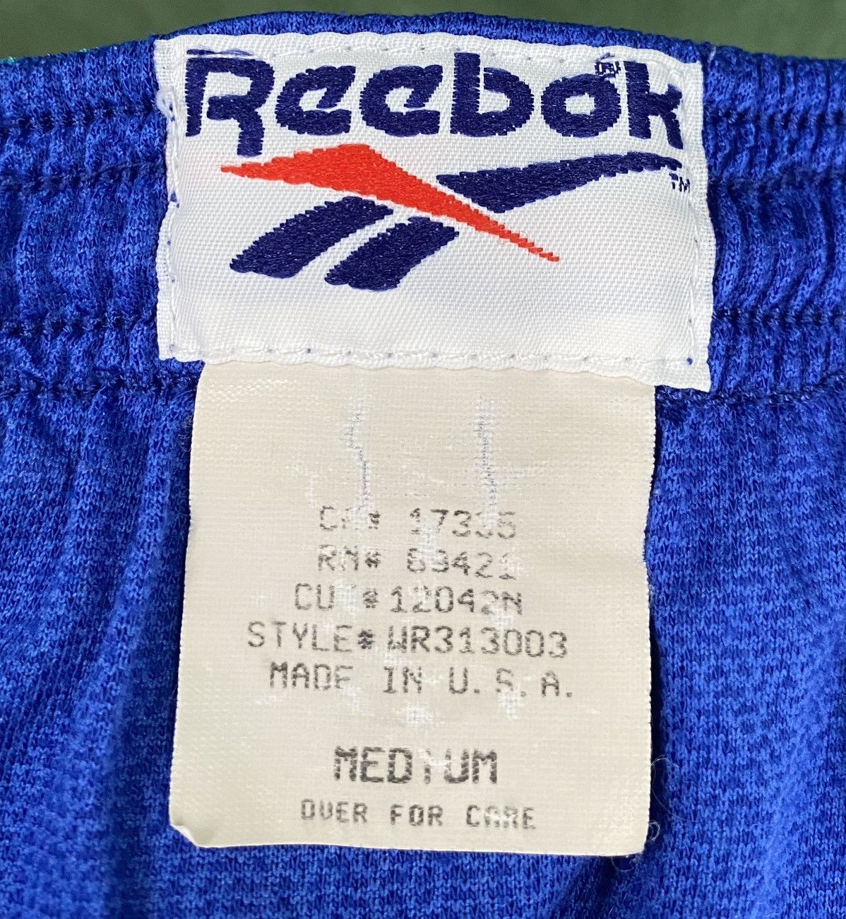 Reebok VTG 80’s Reebok Star Abstract Colorful Lined Sprinter Shorts Size US 30 / EU 46 - 6 Thumbnail