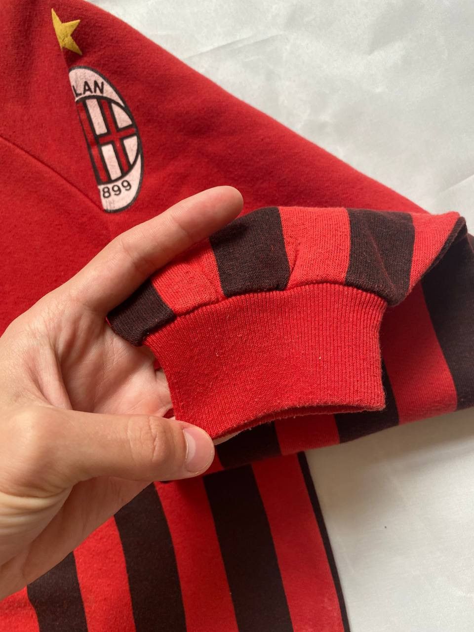 Vintage AC Milan Sweatshirt Crewneck Vintage 1990s Red Football Size US L / EU 52-54 / 3 - 4 Thumbnail
