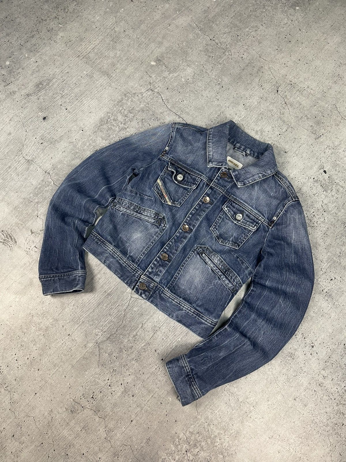 Diesel Diesel Vintage Y2K Washed Blue Denim Jeans Jacket Size M / US 6-8 / IT 42-44 - 2 Thumbnail