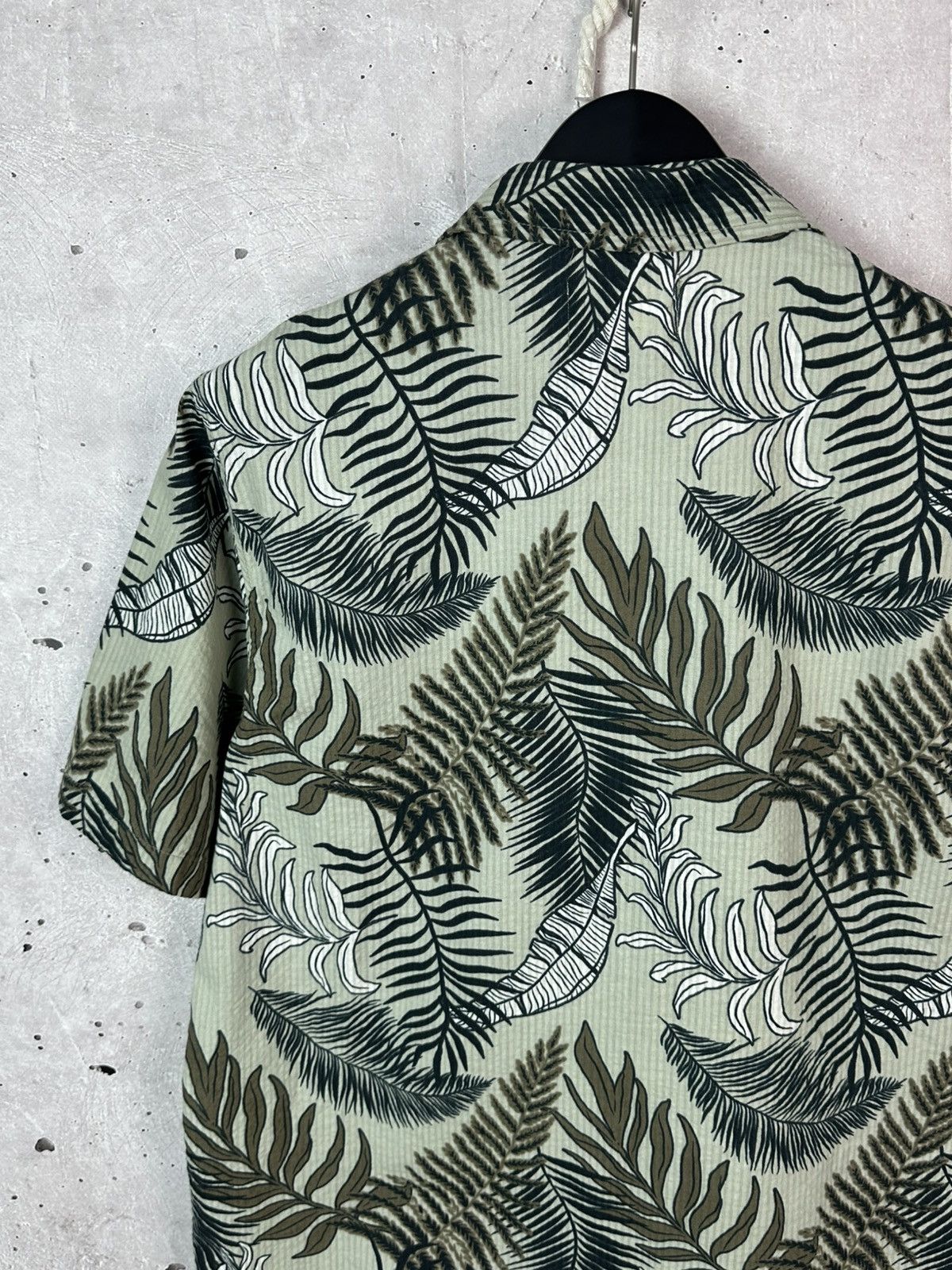 Folk Folk Tropical Leaves Green Cotton Short Sleeve Men’s Shirt Size US L / EU 52-54 / 3 - 9 Thumbnail