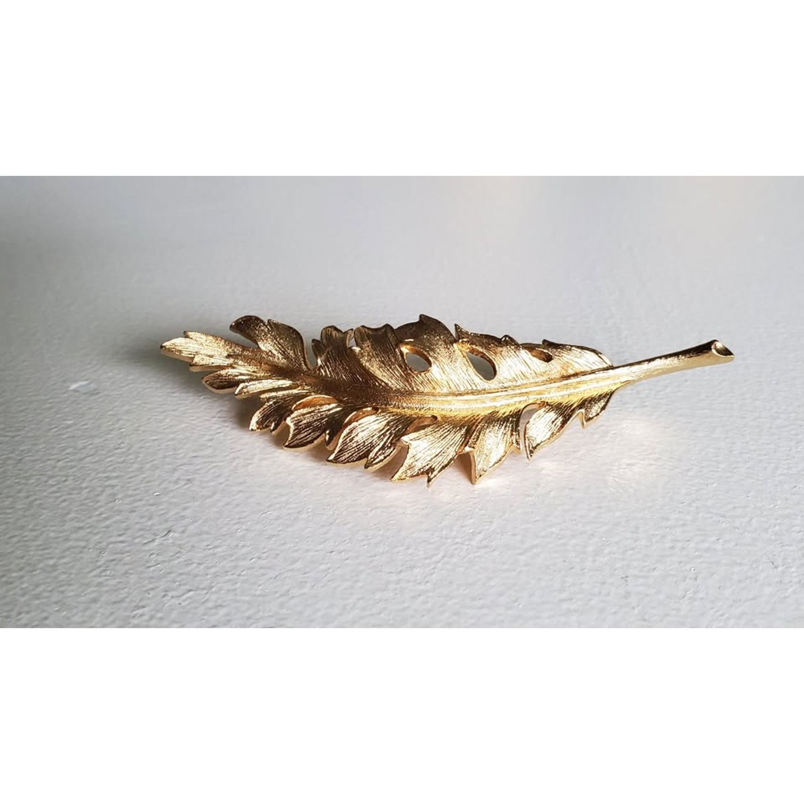 Other Vintage 1961 Coro Leaf Brooch Size ONE SIZE - 1 Thumbnail