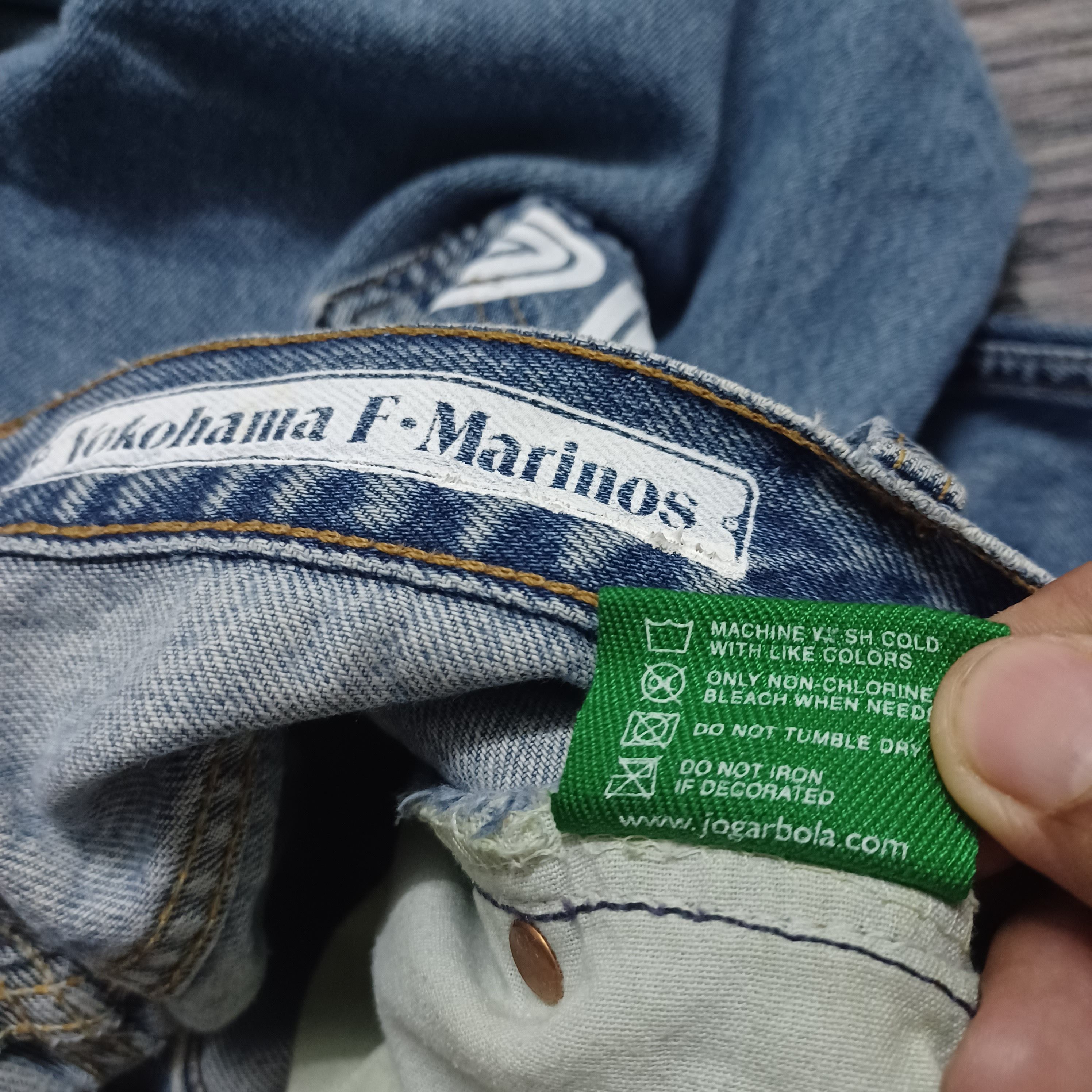 LEVIS 505 X YOKOHAMA F MARINOS DISTRESSES JEANS