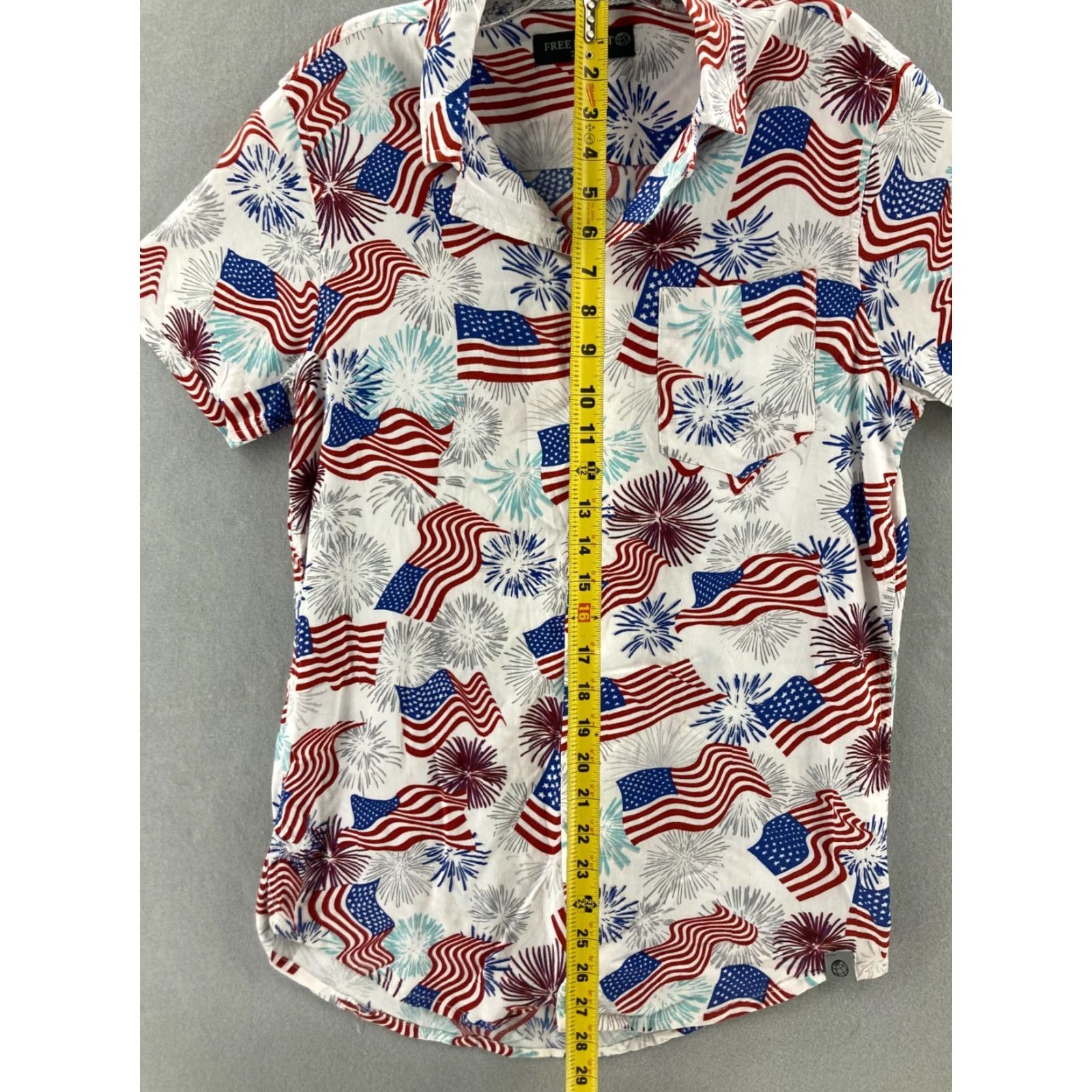 Vintage Free Planet Shirt Mens Small US Flag Fireworks Rayon Size US S / EU 44-46 / 1 - 5 Thumbnail