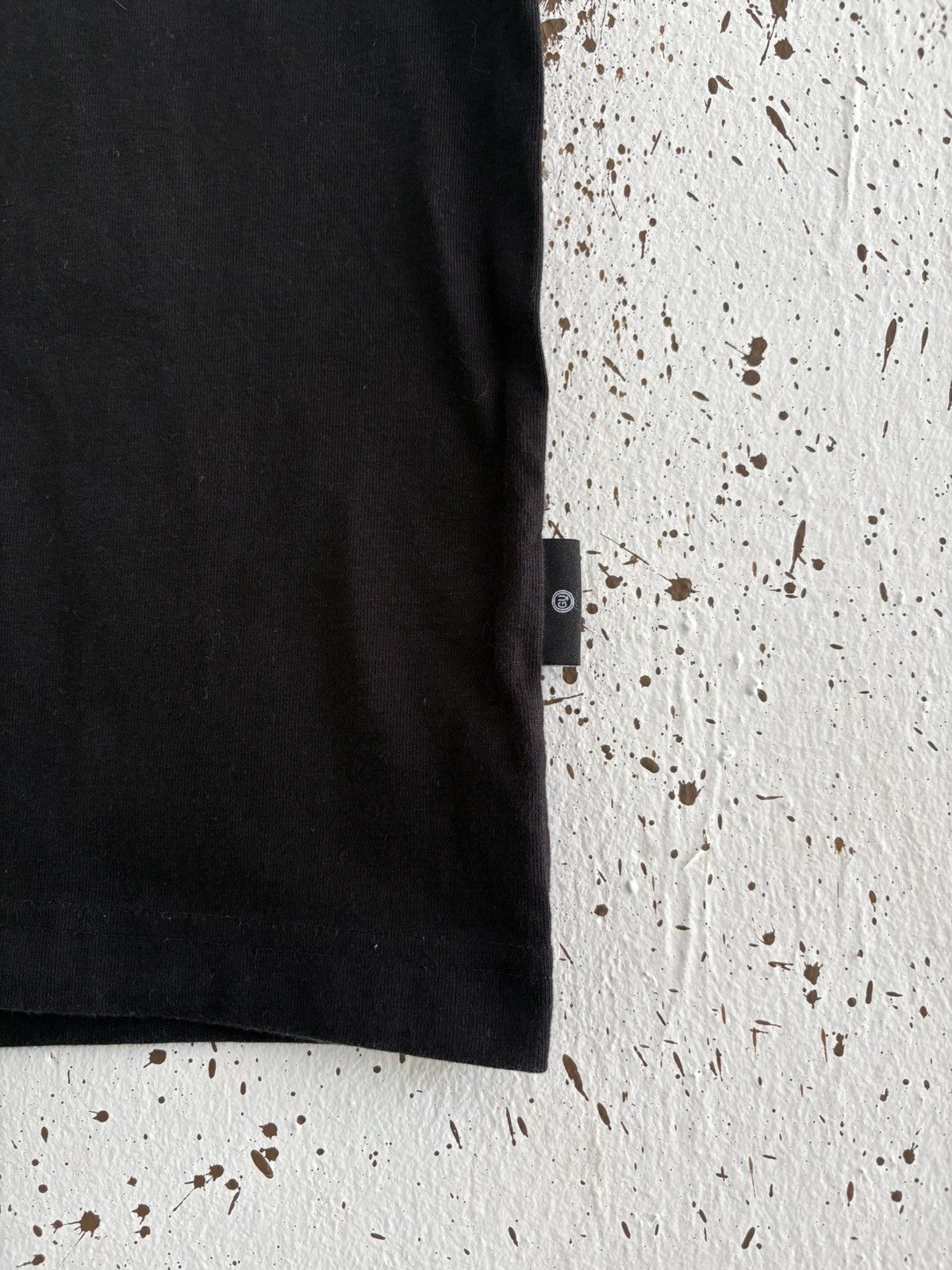 Undercover GU X Undercover Apple T-shirt Size US L / EU 52-54 / 3 - 5 Thumbnail