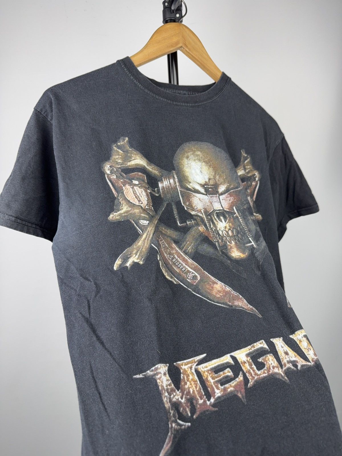 Band Tees 00s Megadeth Skull Graphic Vintage Metal Band T-Shirt Size US M / EU 48-50 / 2 - 6 Thumbnail