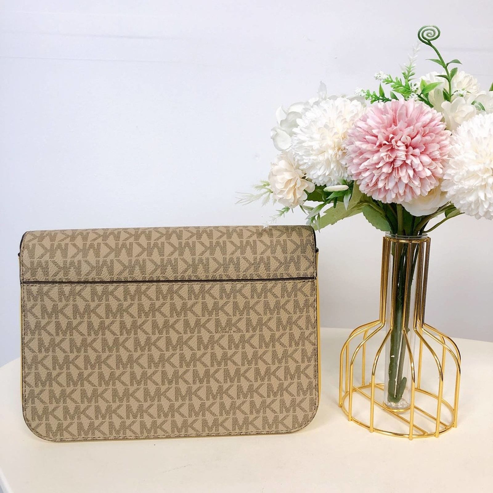 Michael Kors Michael Kors 35S3GS9M2B Sloan Editor Medium Flap Messenger Size ONE SIZE - 3 Thumbnail