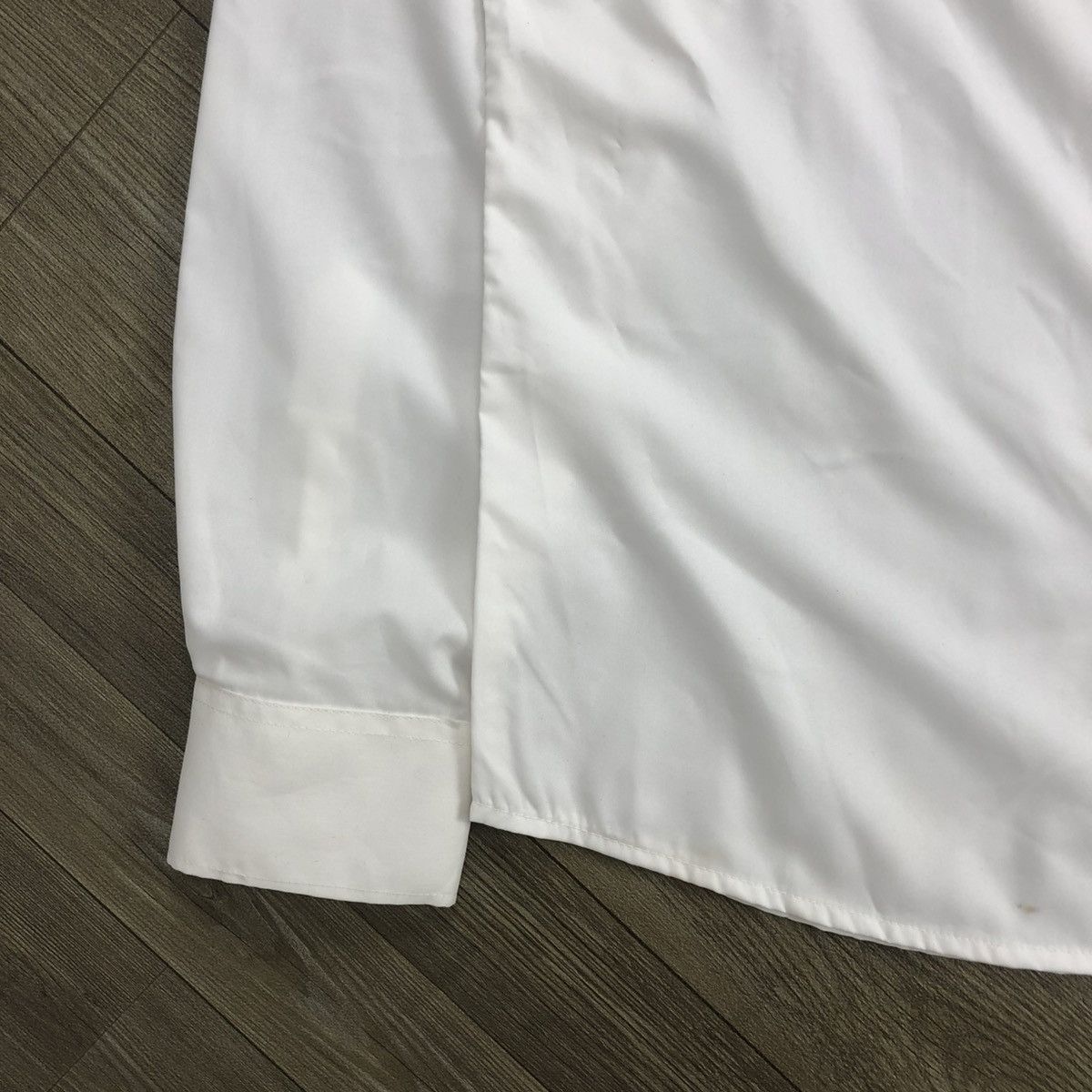 Dolce & Gabbana × Vintage Vintage Dolce & Cabbana Heraldic Patch White Long Shirt Size US M / EU 48-50 / 2 - 8 Thumbnail
