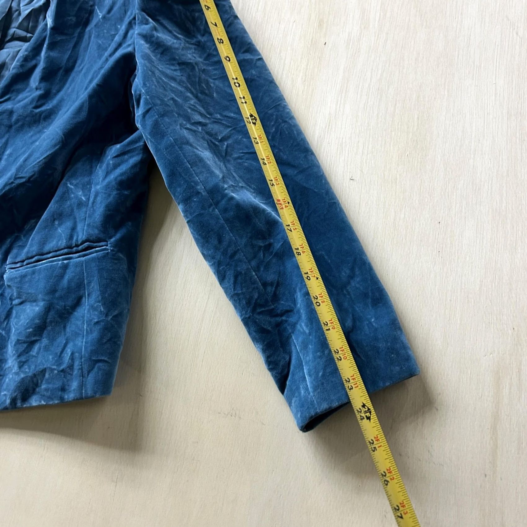 Worthington VINTAGE Worthington Blazer Jacket Womens 16 Blue Velvet Lined Party USA Blazer Womens Size 16 Blue Velvet Lined Party/Cocktail Size XXL / US 16-18 / IT 52-54 - 6 Thumbnail