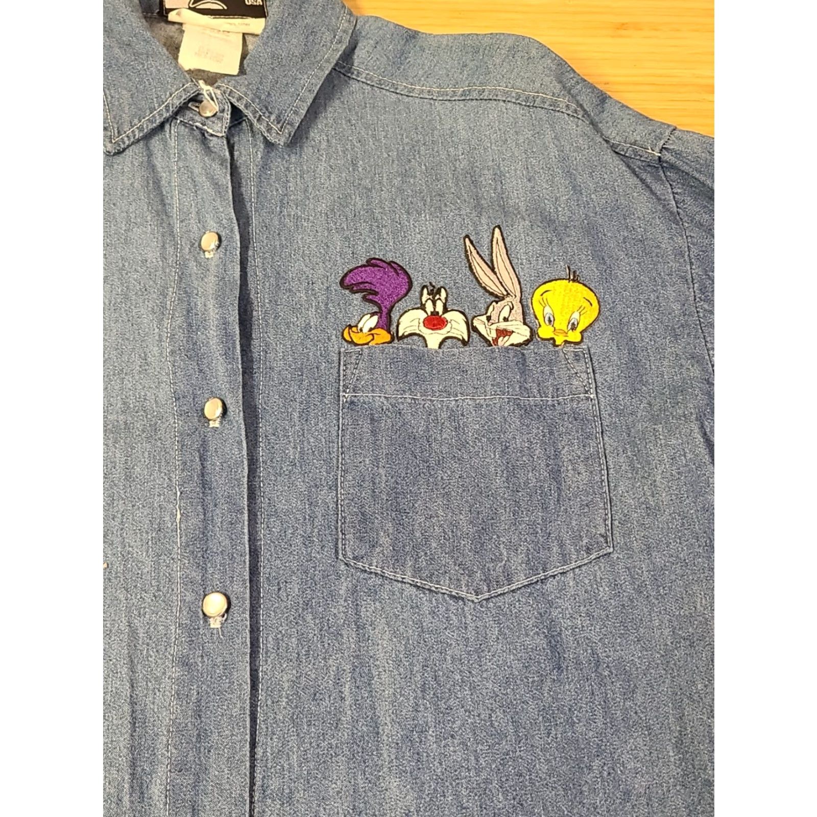 Denime VINTAGE Top Line USA Denim Button-Up Long Sleeve Embroidered Looney Tunes Plaid Collared Shirt M Women Blue 100% Cotton USA-made Embroidered Logo Size M / US 6-8 / IT 42-44 - 2 Thumbnail