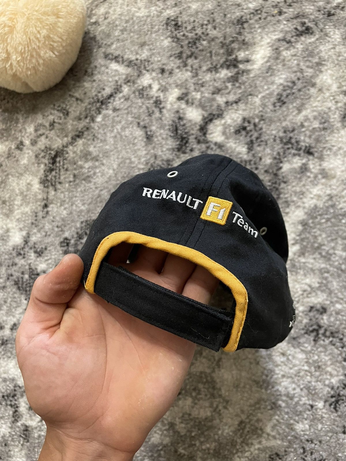Formula 1 × Vintage F1 Renault 2005 & 2006 Size ONE SIZE - 3 Thumbnail