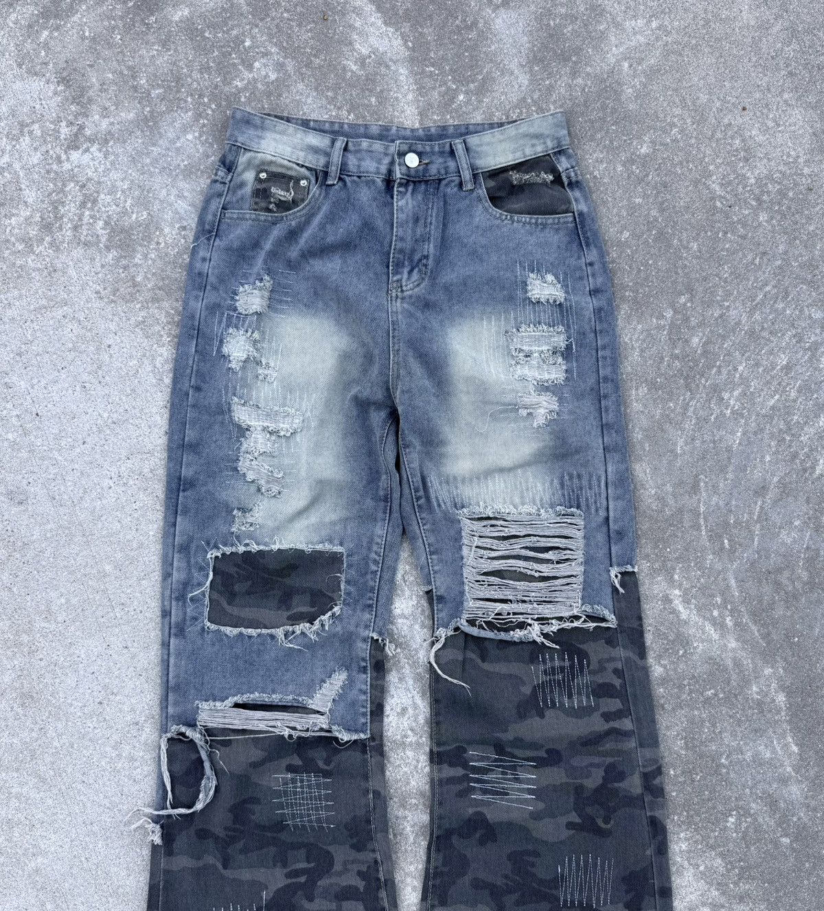 Vintage Vintage Y2K avantgarde affliction streetwear wide jeans Size US 32 / EU 48 - 6 Thumbnail