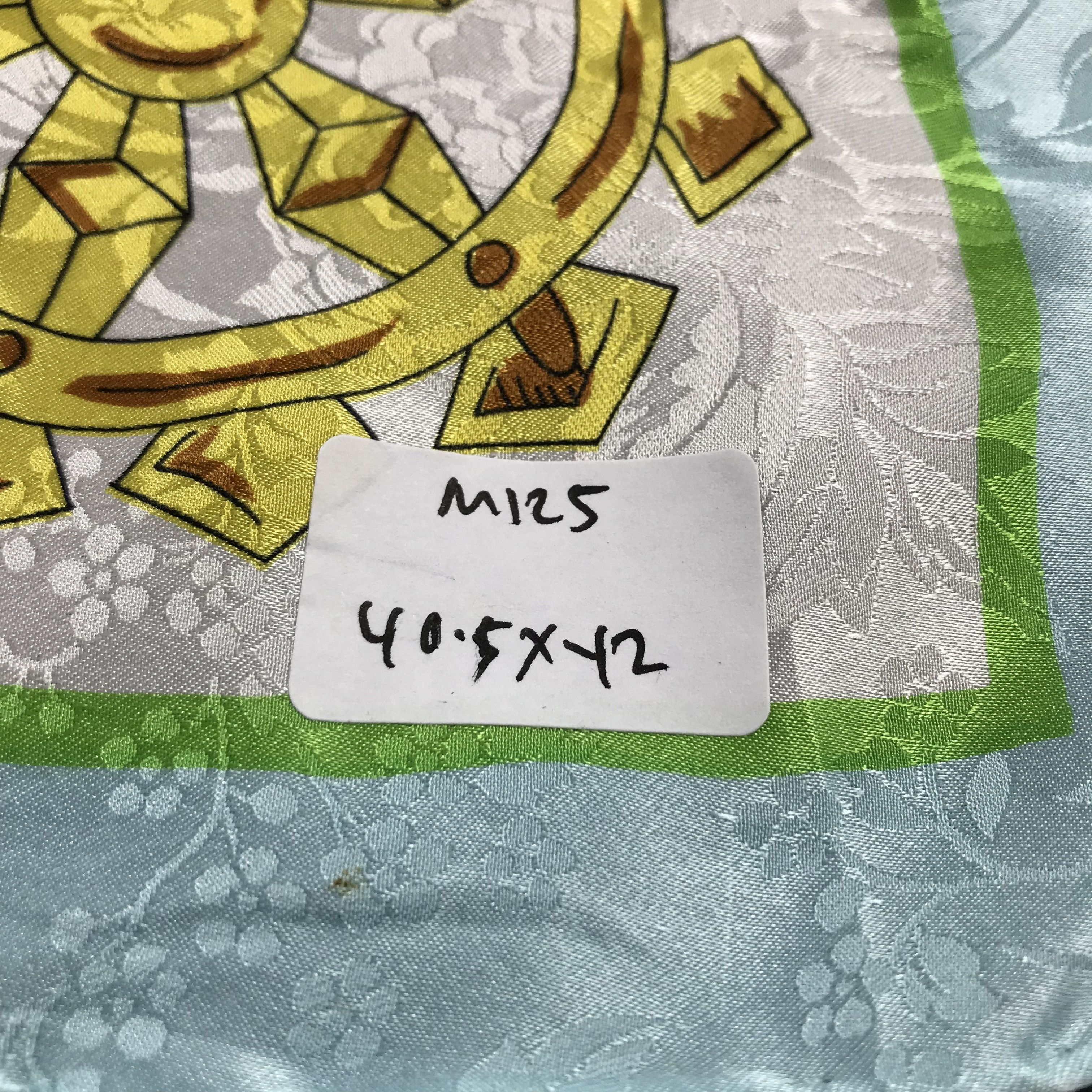 Japanese Brand Kyorin Luxury Floral Silk Scarf M125 Size ONE SIZE - 9 Thumbnail