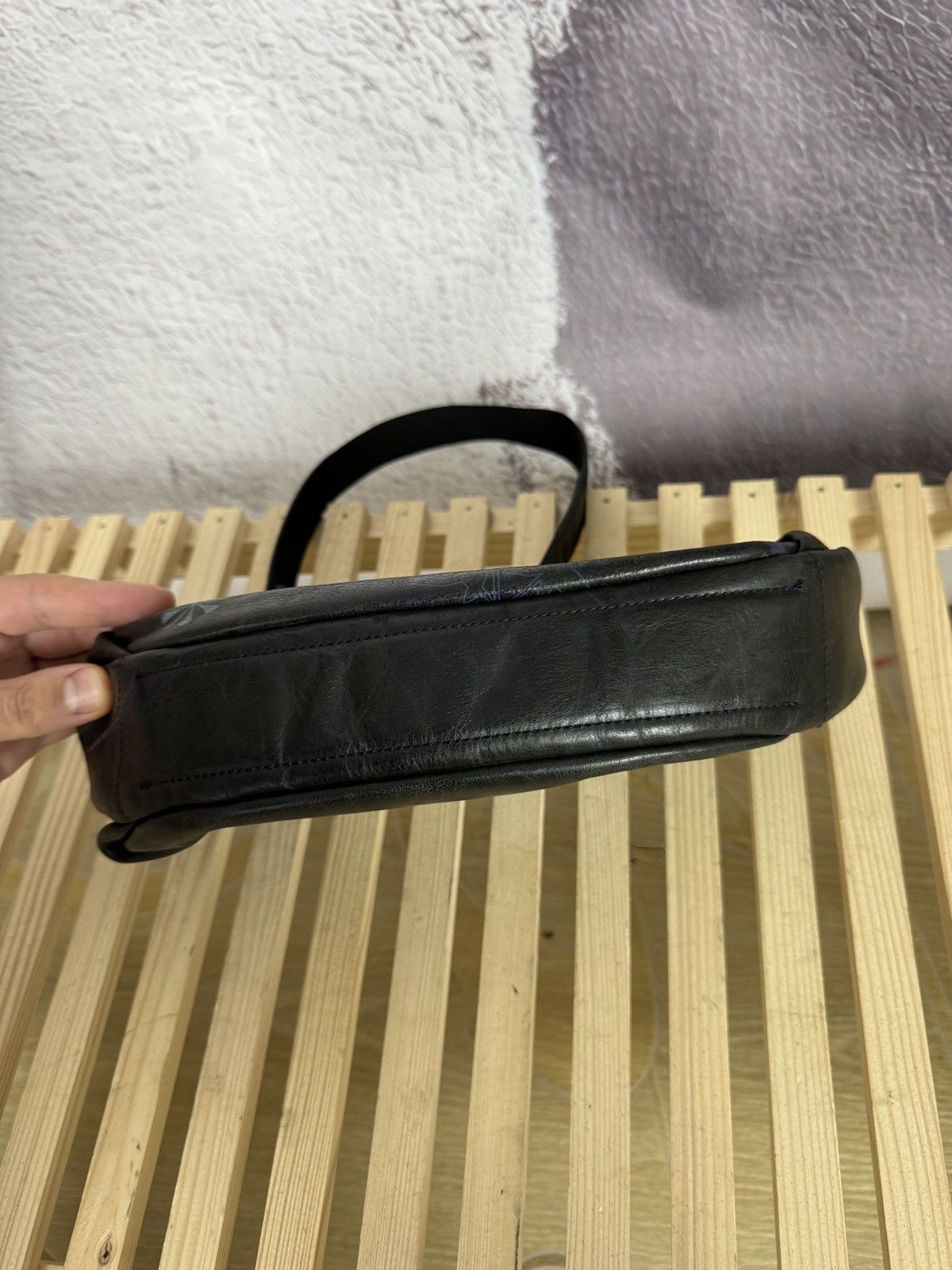 Mandarina Duck Mandarina Duck black leather printed shoulder crossbody bag Size ONE SIZE - 9 Thumbnail