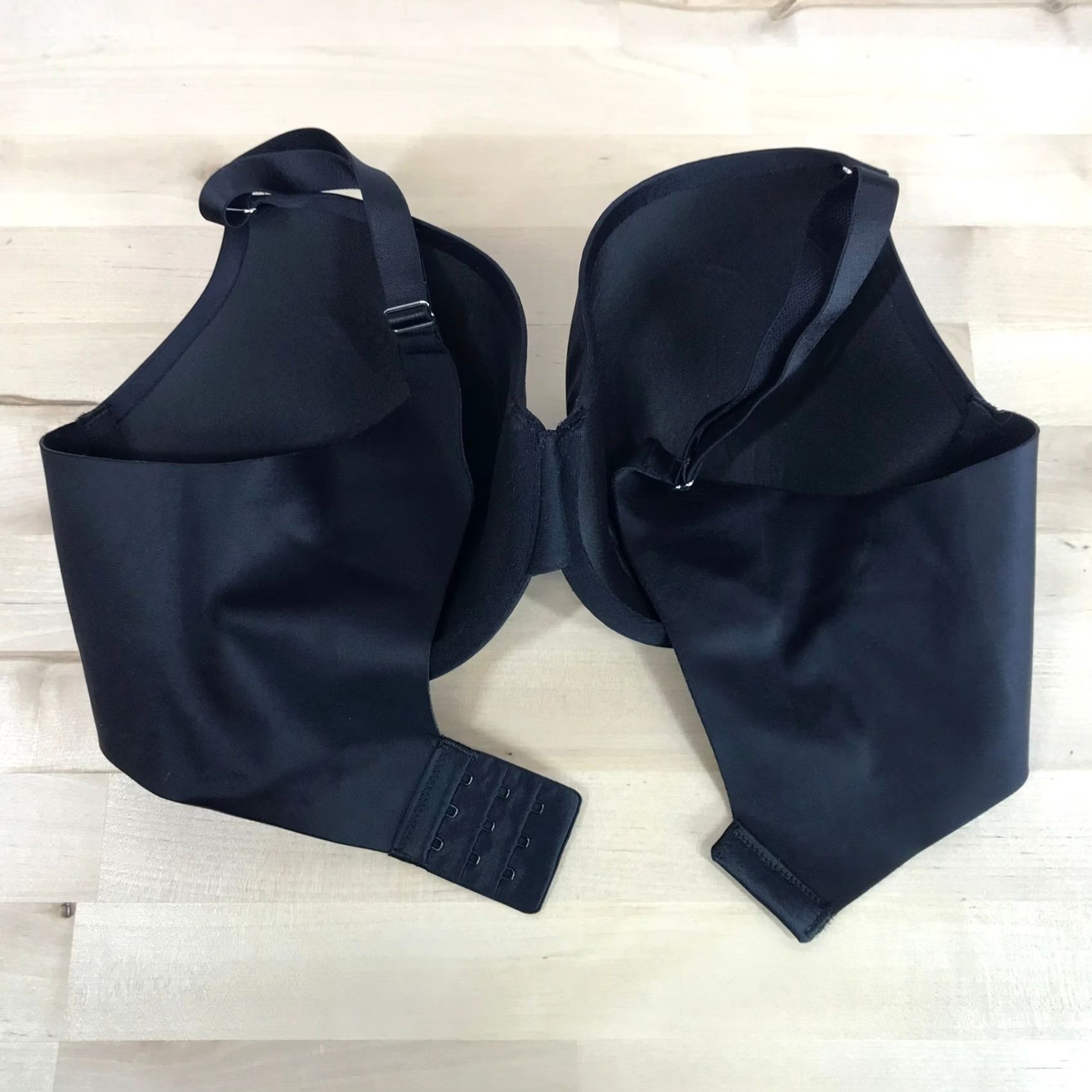 Vintage Soma Vanishing Back Full Coverage Bra Black 38D Underwire Seamless T-Shirt Bra Womens Plus Size ONE SIZE - 4 Thumbnail