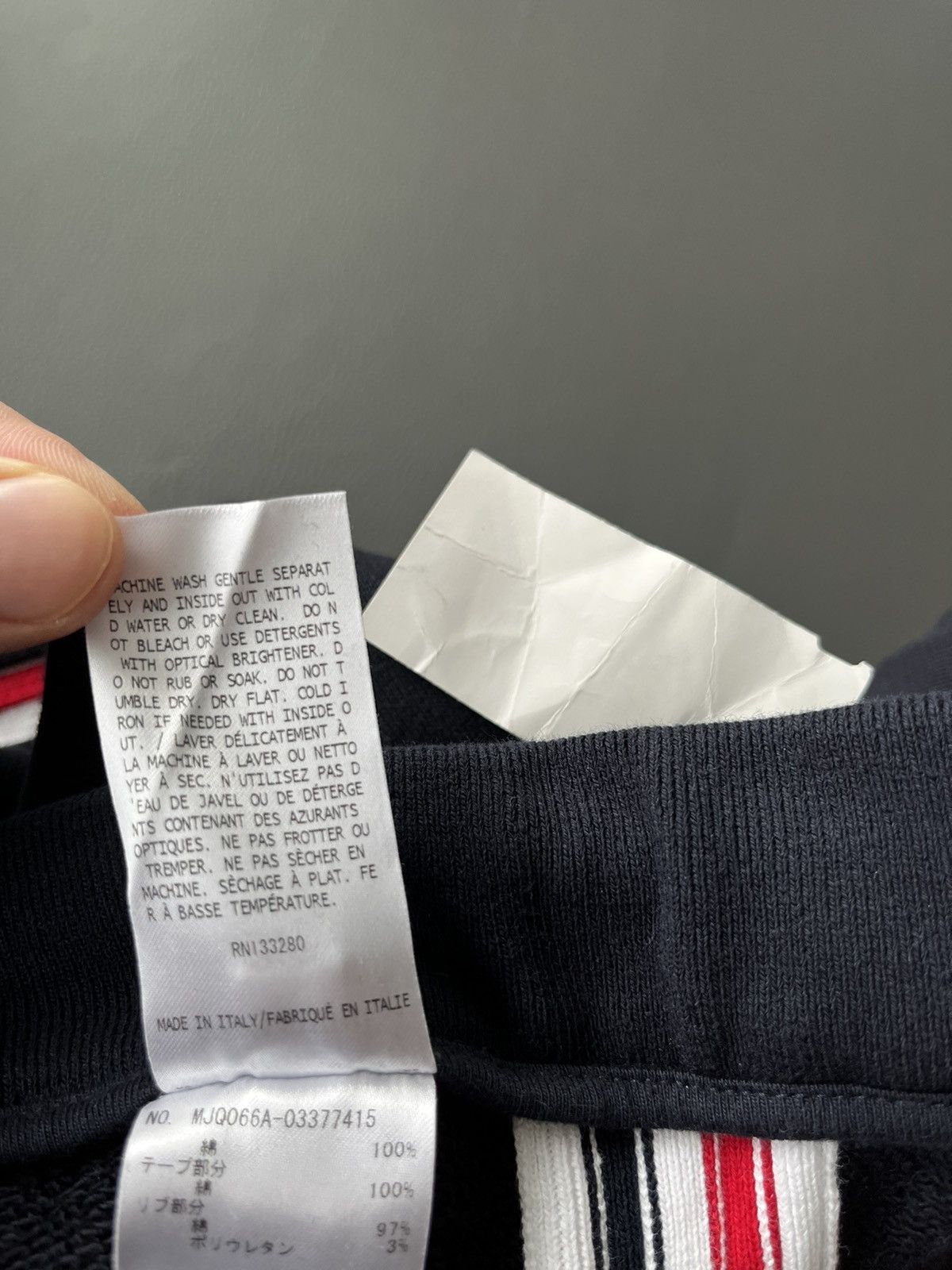 Thom Browne Brand New Iconic Thom Browne Logo Sweatpants Size US 34 / EU 50 - 12 Thumbnail