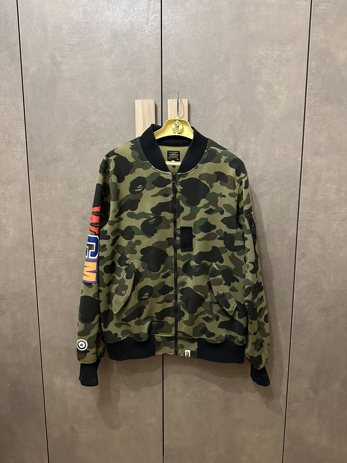 Bape BAPE A Bathing Ape Men's 1st Camo Jacket Windstopper Shark Size US XL / EU 56 / 4 - 4 Thumbnail