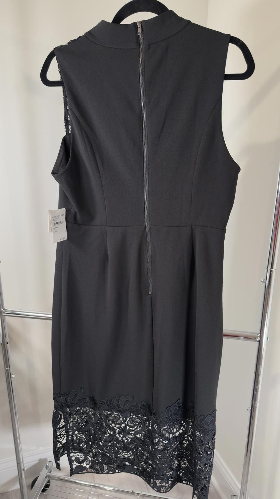 Designer Elegant One One Six Black Lace Detail Dress Size L / US 10 / IT 46 - 2 Thumbnail