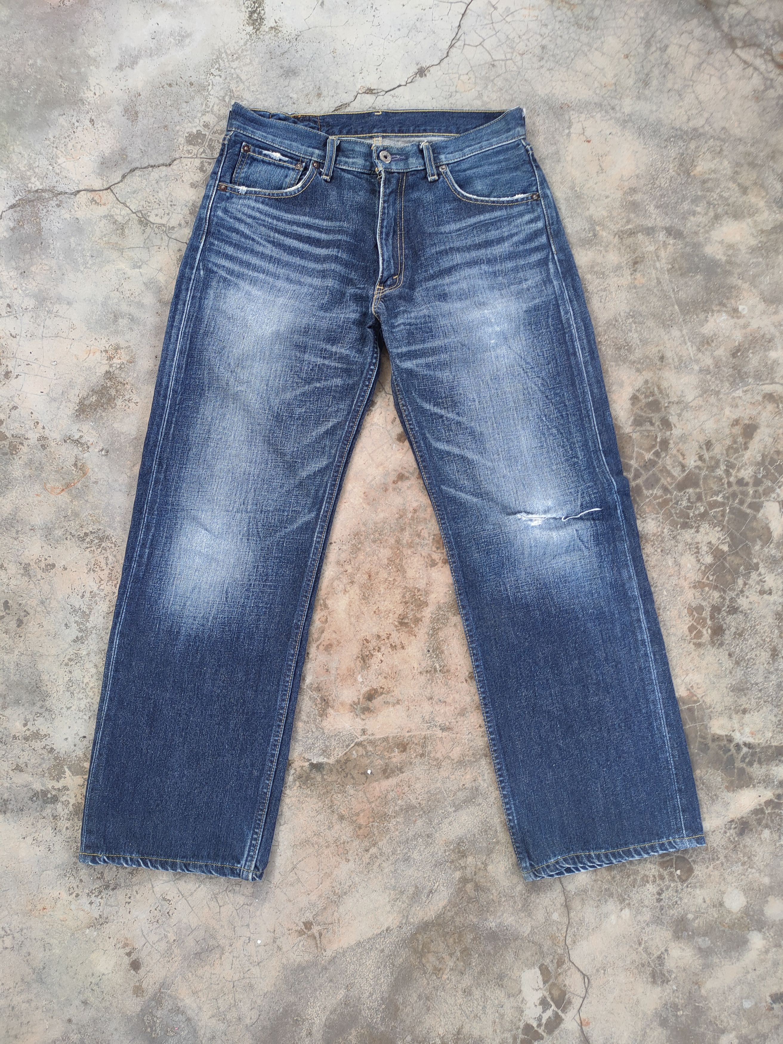 Jean × Levi's VINTAGE LEVI'S 503 FADED DISTRESSED DENIM JEAN PANTS Size US 32 / EU 48 - 2 Thumbnail