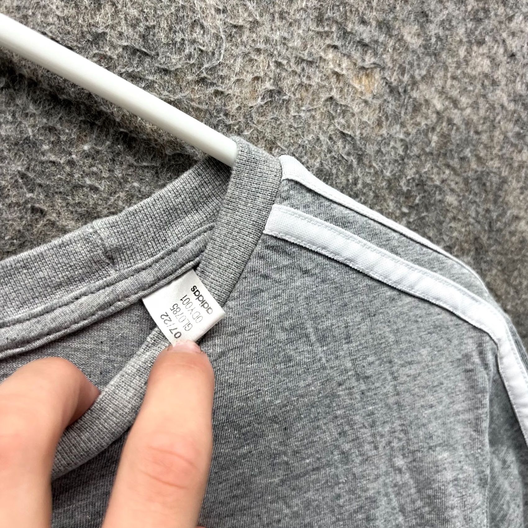 Adidas Adidas Shirt Womens XL Gray 3-Stripes Soccer Tee T-Shirt Crew Neck Activewear Vintage N/A Womens Size XL / US 12-14 / IT 48-50 - 6 Thumbnail