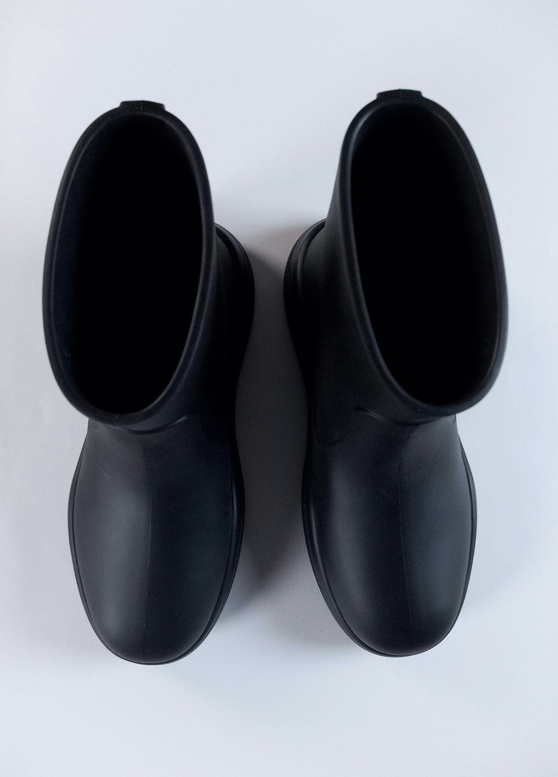 Prada PRADA Mellow black triangle logo rubber rain boots 12 45 Size US 12 / EU 45 - 3 Thumbnail
