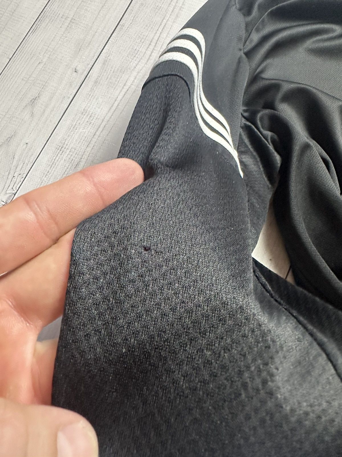 Adidas × Vintage Adidas Valencia soccer jersey size M black Size US M / EU 48-50 / 2 - 9 Thumbnail