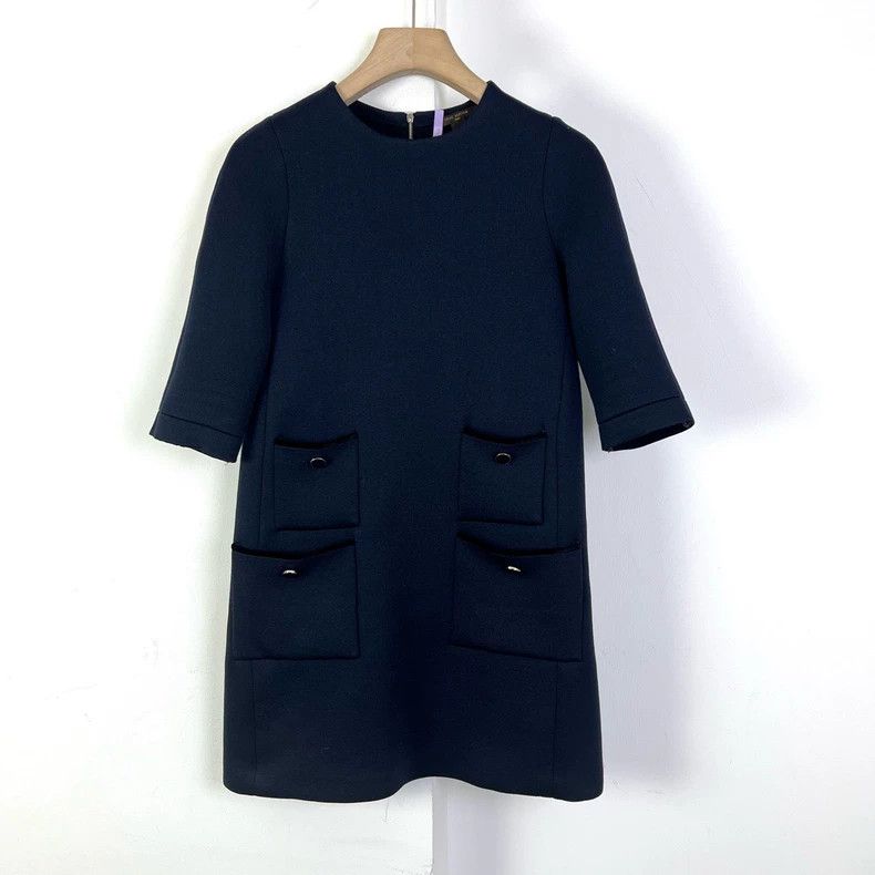 Louis Vuitton classic four-pocket dress by louis vuitton-dmc Size M / US 6-8 / IT 42-44 - 1 Thumbnail