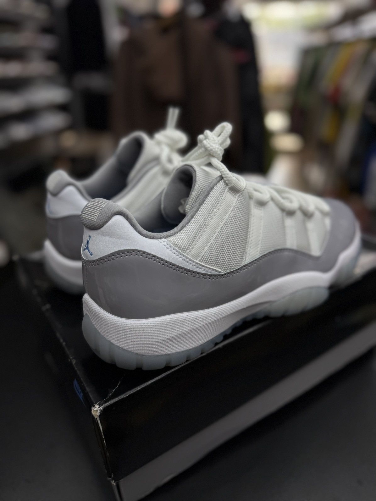 Jordan Brand Air Jordan 11 Retro Low Cement Grey White UNC Blue Size 13 Size US 13 / EU 46 - 16 Thumbnail
