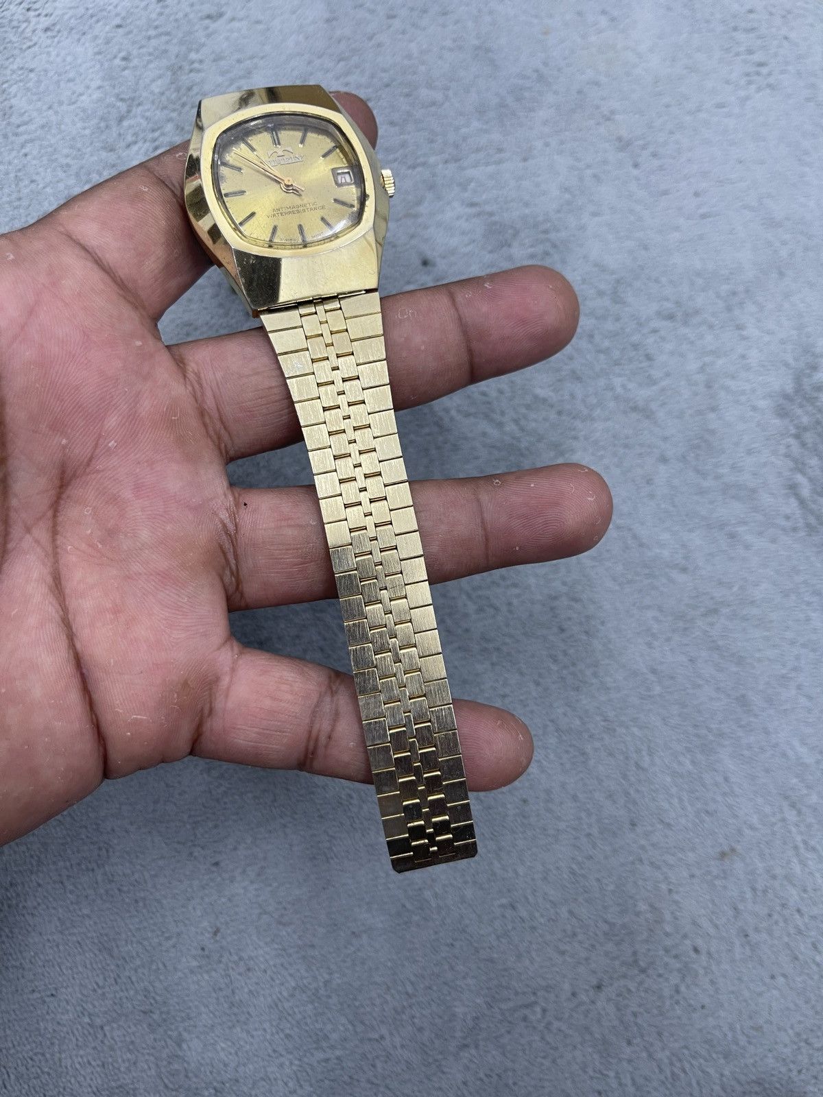 Designer × Vintage VINTAGE TIMELY SELF WINDING ANTIMAGNETIC WATCH Size ONE SIZE - 3 Thumbnail