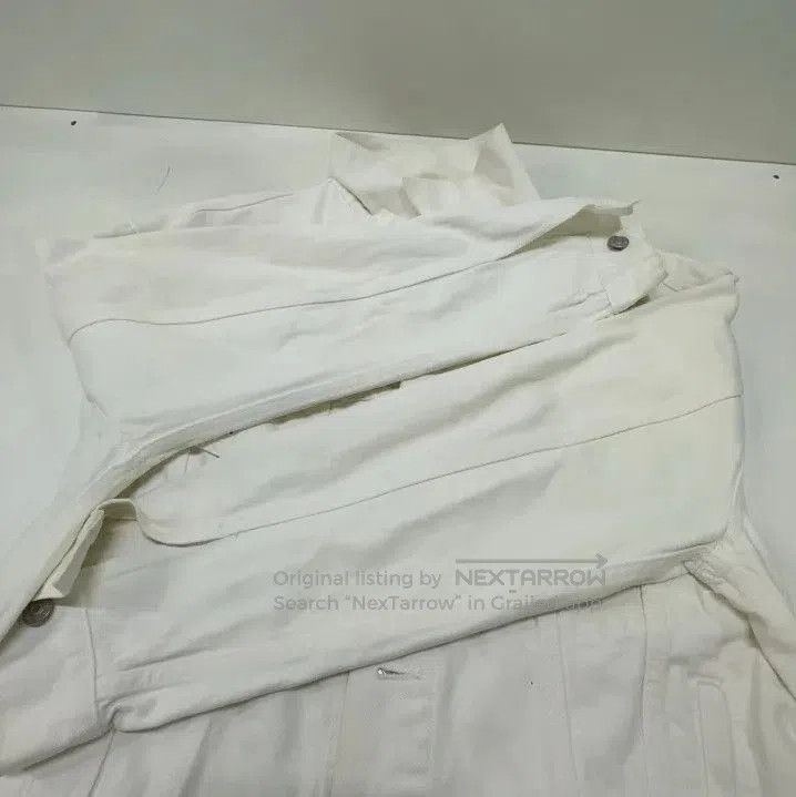 Balenciaga Balenciaga White Denim Jacket with Logo. Size US L / EU 52-54 / 3 - 2 Thumbnail