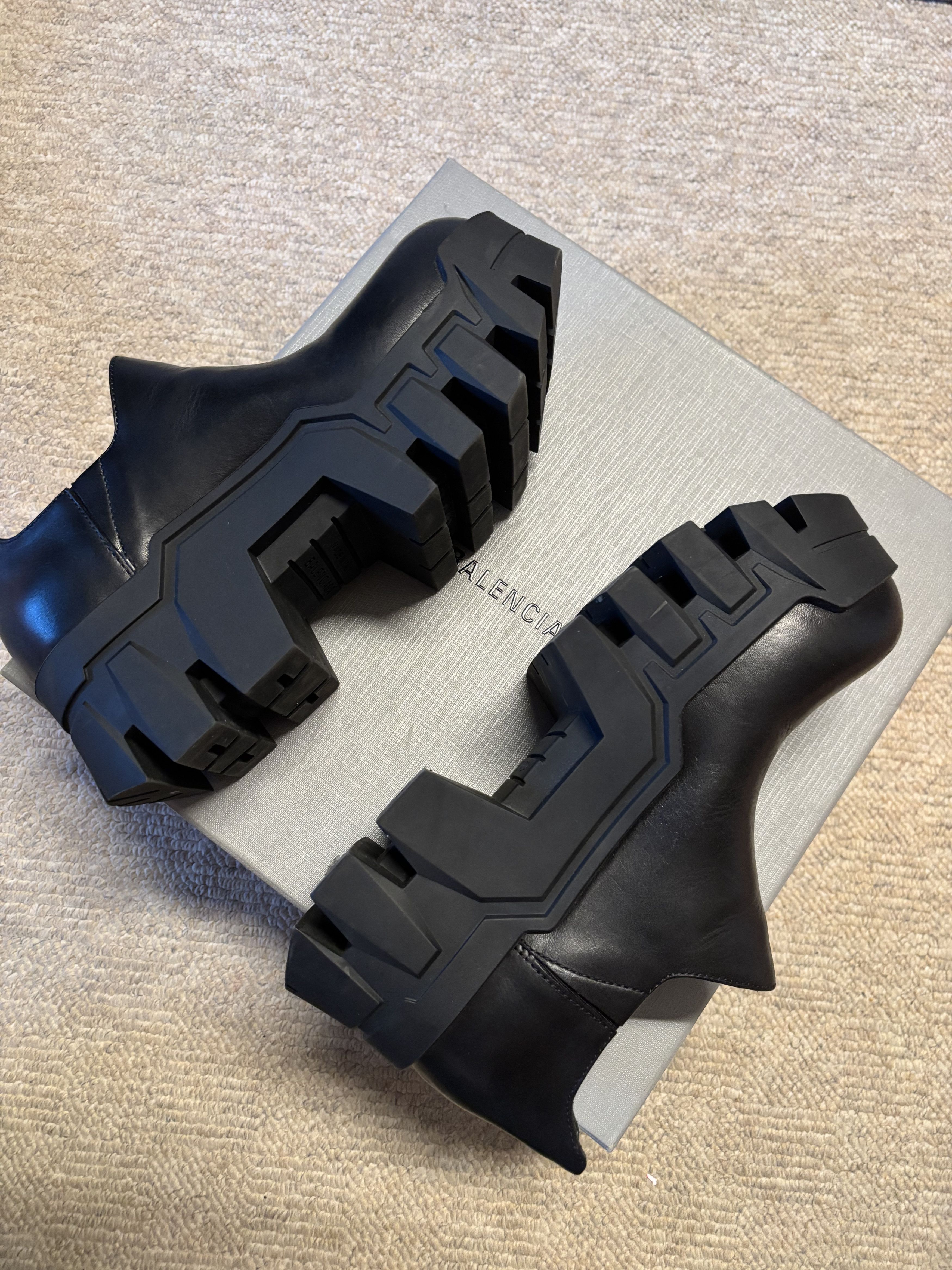 Balenciaga Balenciaga bulldozer low Size US 8 / EU 41 - 12 Thumbnail