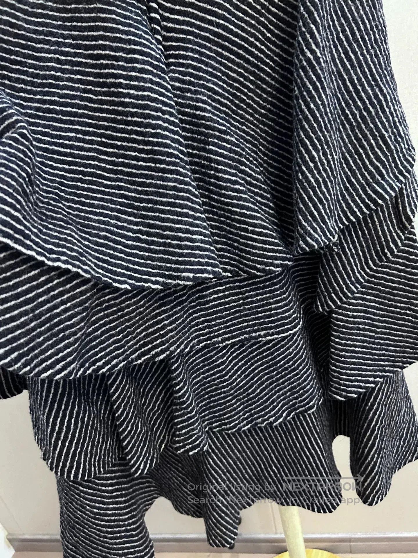 Comme des Garcons Comme des Garçons Wool Midi Skirt. Size 27" / US 4 / IT 40 - 3 Thumbnail
