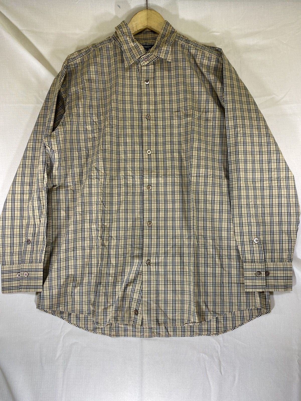 Burberry iconic burberry checker nova check Size US M / EU 48-50 / 2 - 1 Thumbnail
