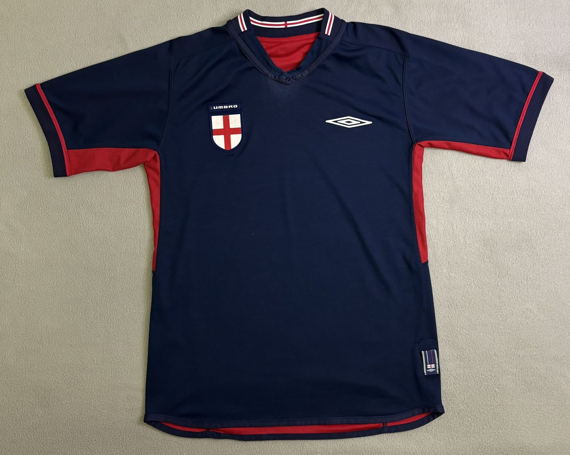 Umbro England 2002 Umbro Football Jersey Size S Size US S / EU 44-46 / 1 - 10 Thumbnail