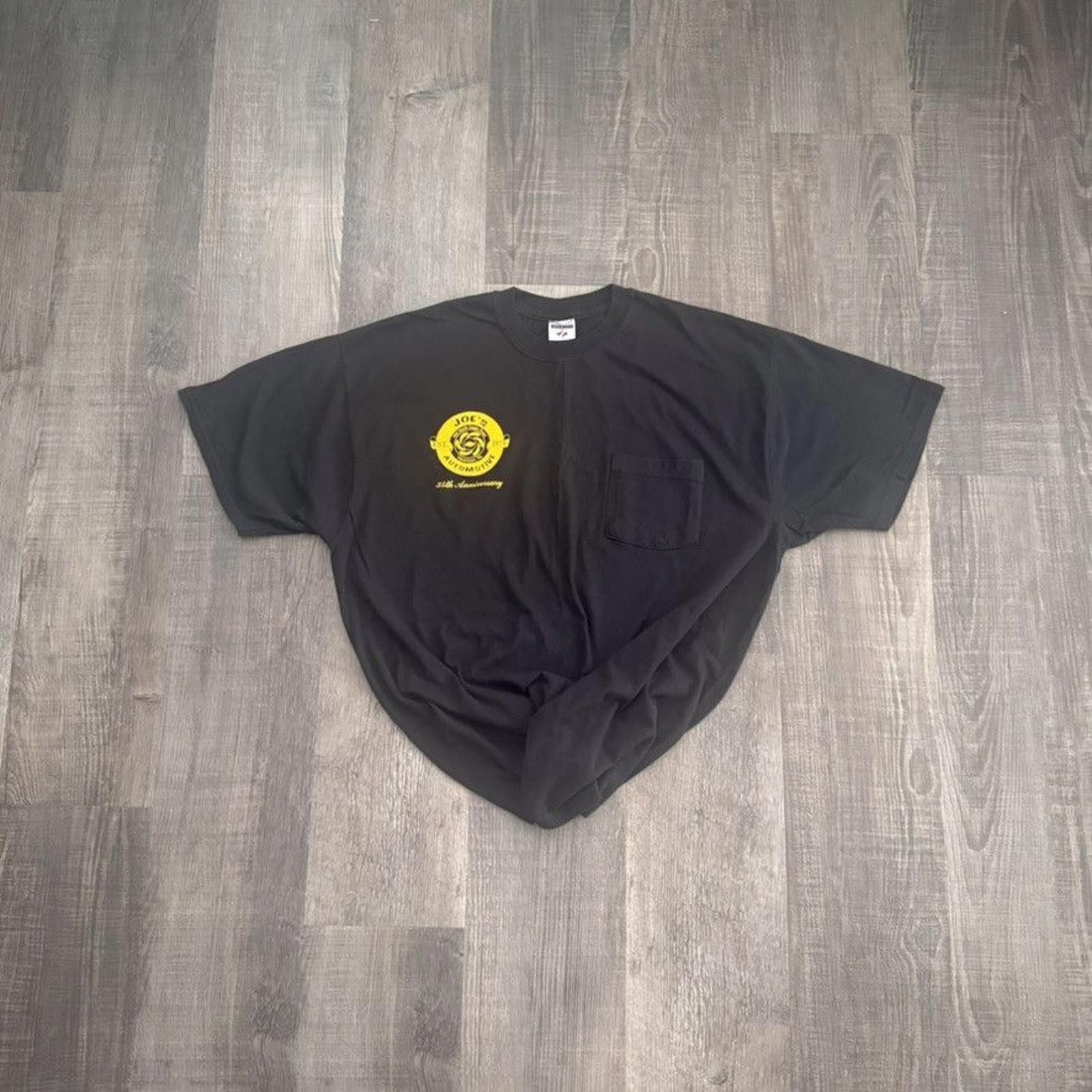 Jerzees JERZEES • VNTG "Joe's Automotive" Pre-Shrunk Tee (XL) Size US XL / EU 56 / 4 - 1 Thumbnail