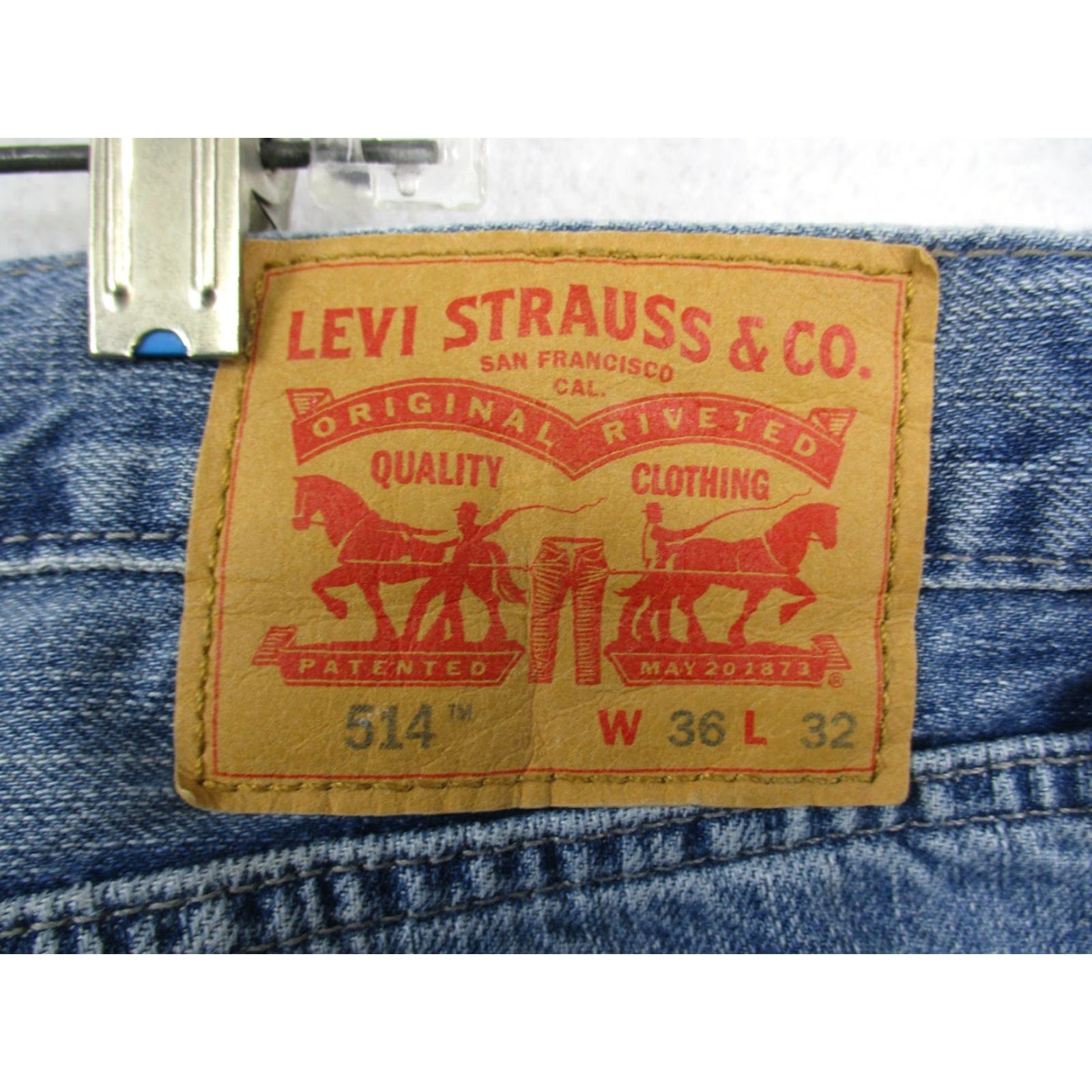 Levi's Levi's 514 Jeans 36x32 Mens Medium Distressed Whiskered Straight Leg Size US 36 / EU 52 - 4 Thumbnail