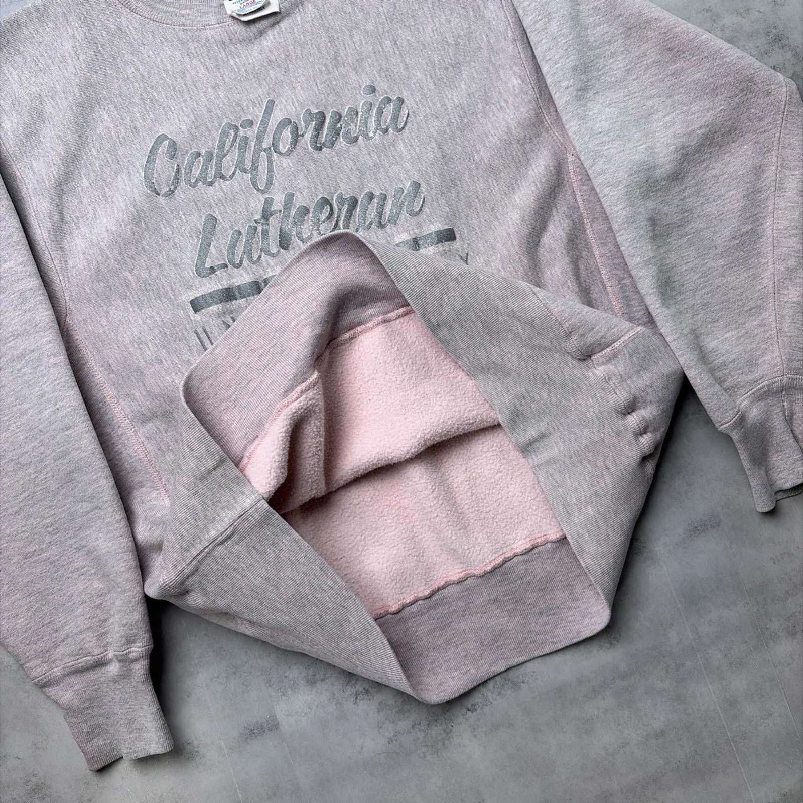 Champion Vintage Champion Reverse Weave Lutheran University Sweater Size US L / EU 52-54 / 3 - 7 Thumbnail